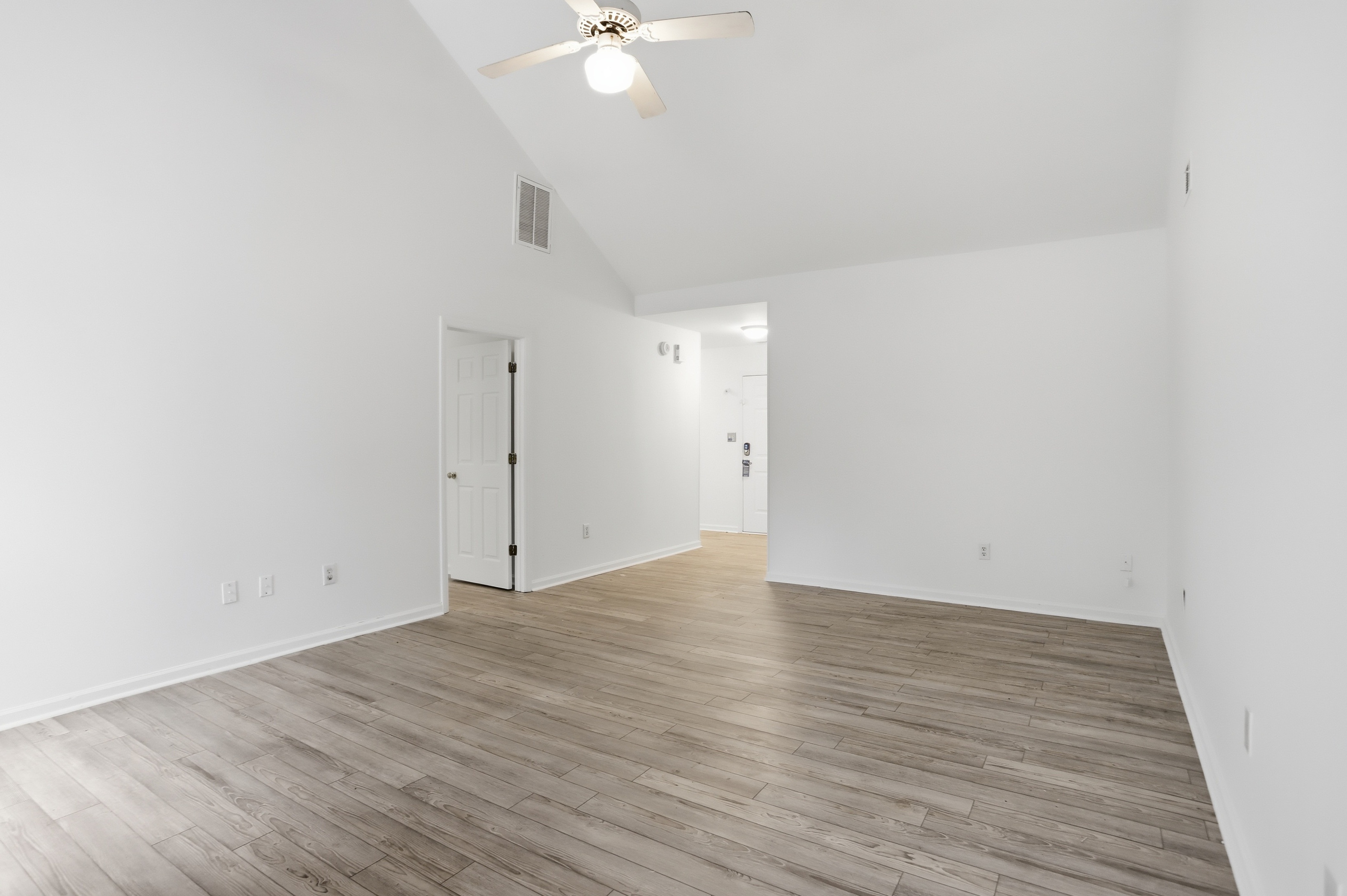 Photo 9 of 31 of 120 Brookstone Ct, Athens, GA