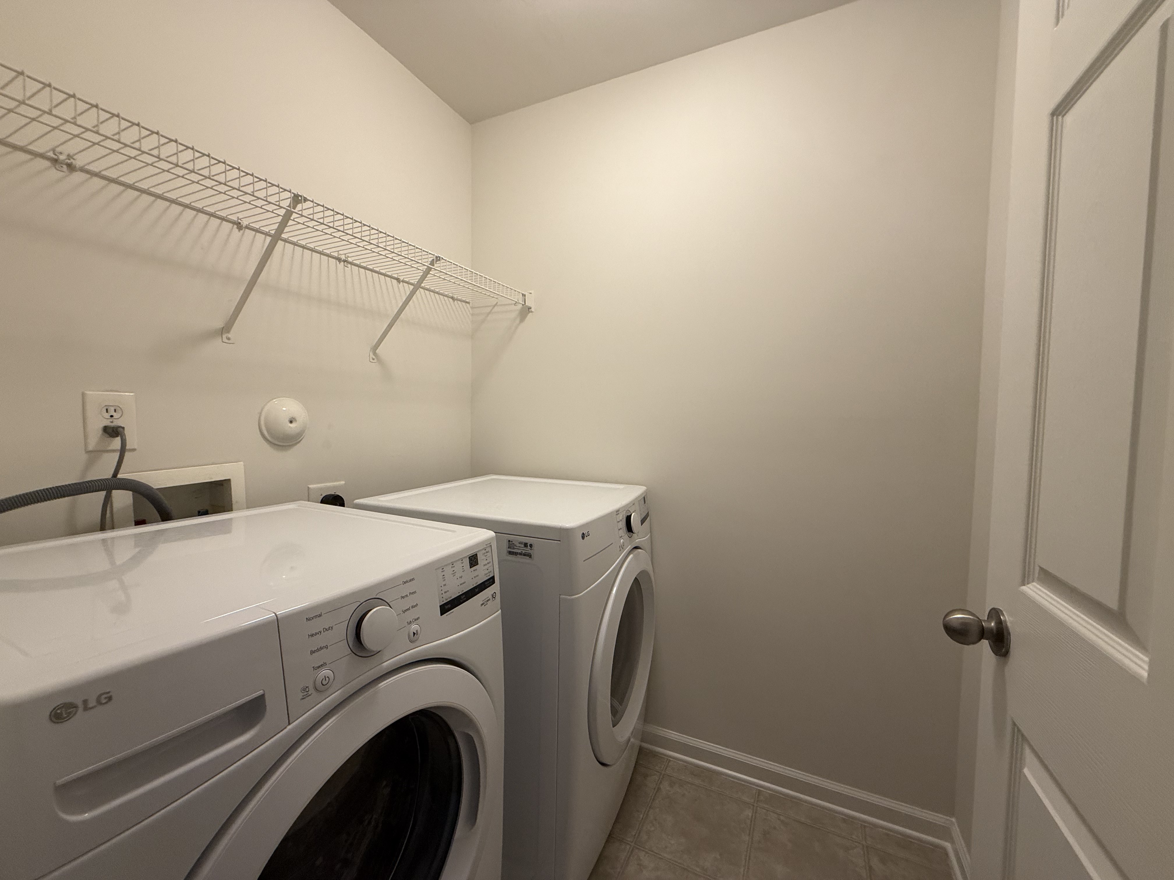 Photo 17 of 23 of 4204 Camden Woods Ct, Raleigh, NC