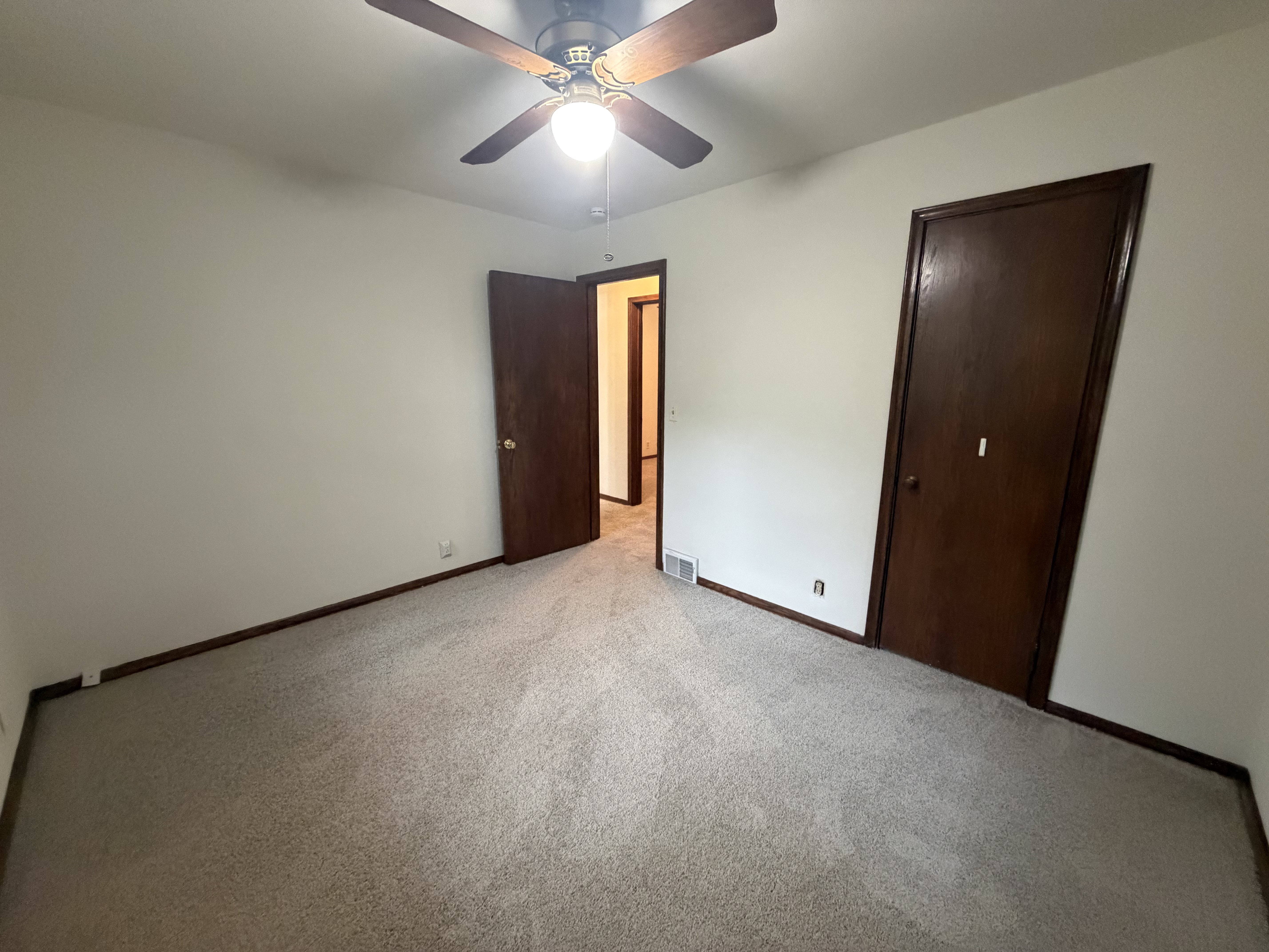 Photo 13 of 22 of 2804 Churchill St, Roseville, MN