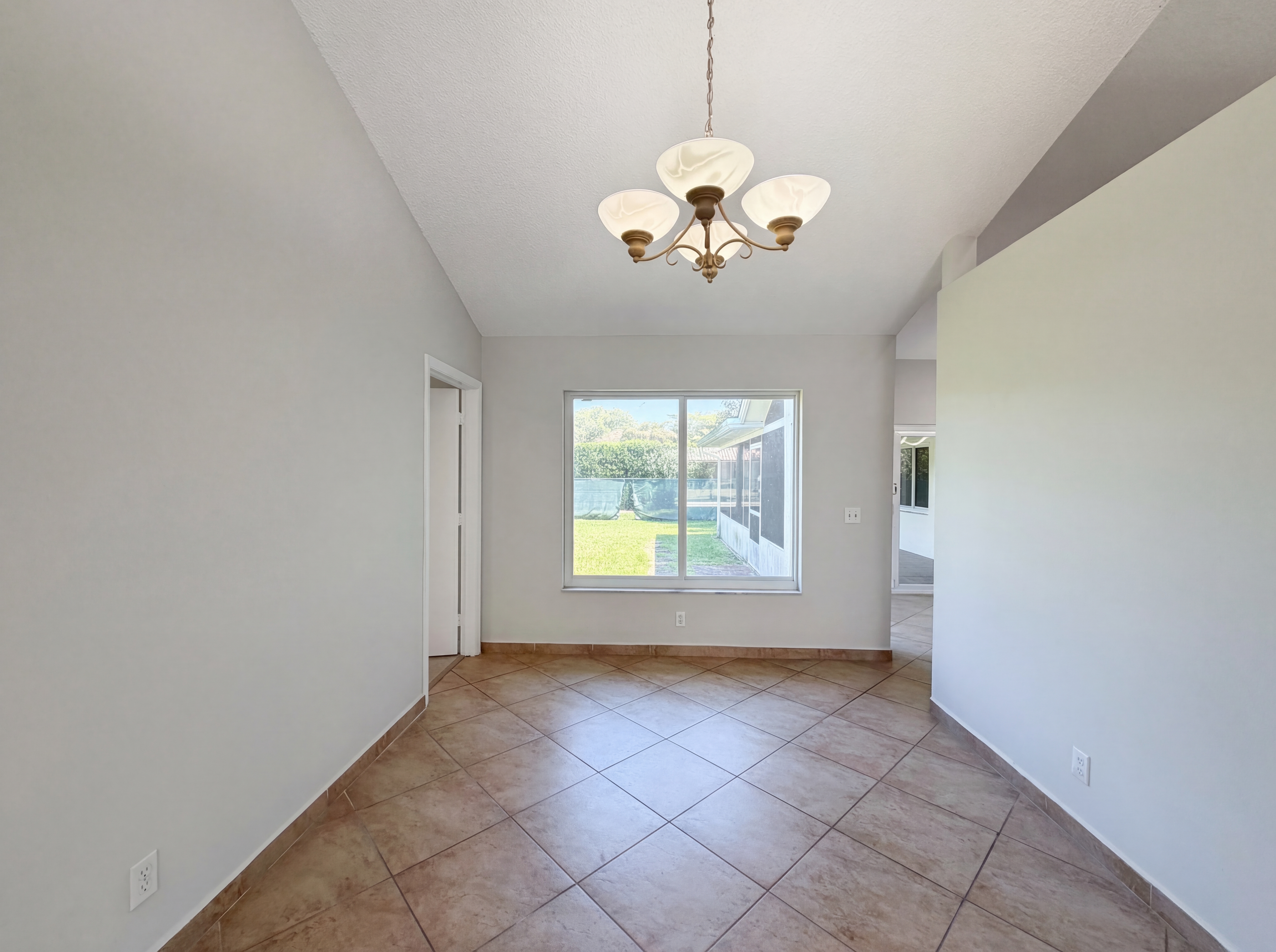 Photo 10 of 20 of 1179 NW 161st Ave, Pembroke Pines, FL