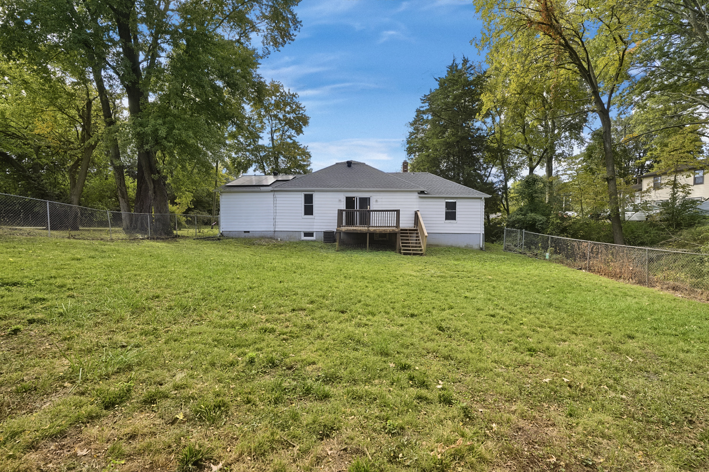 Photo 5 of 23 of 115 Collinsville Rd, Troy, IL