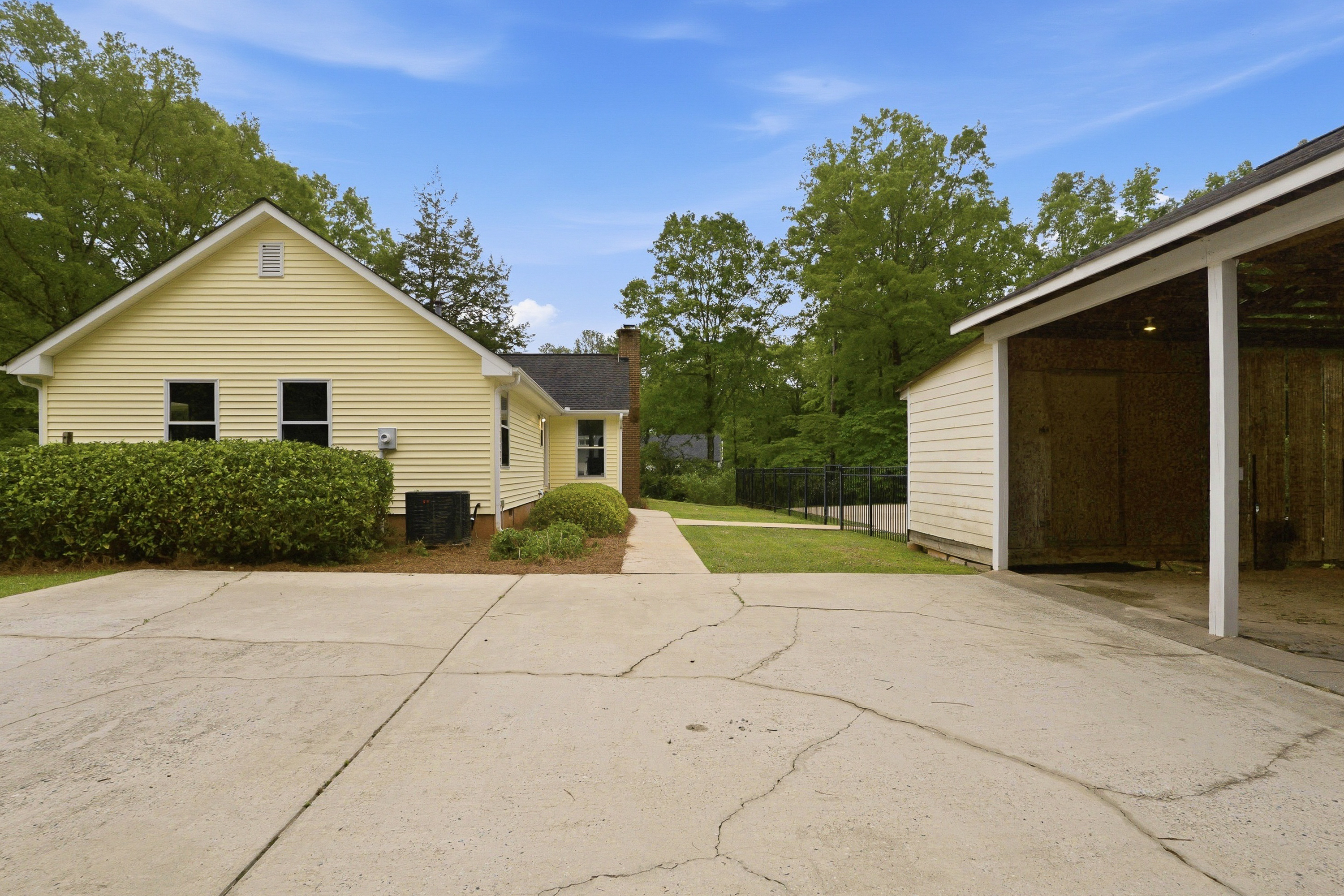 Photo 27 of 29 of 130 Seneca Pl, Fayetteville, GA