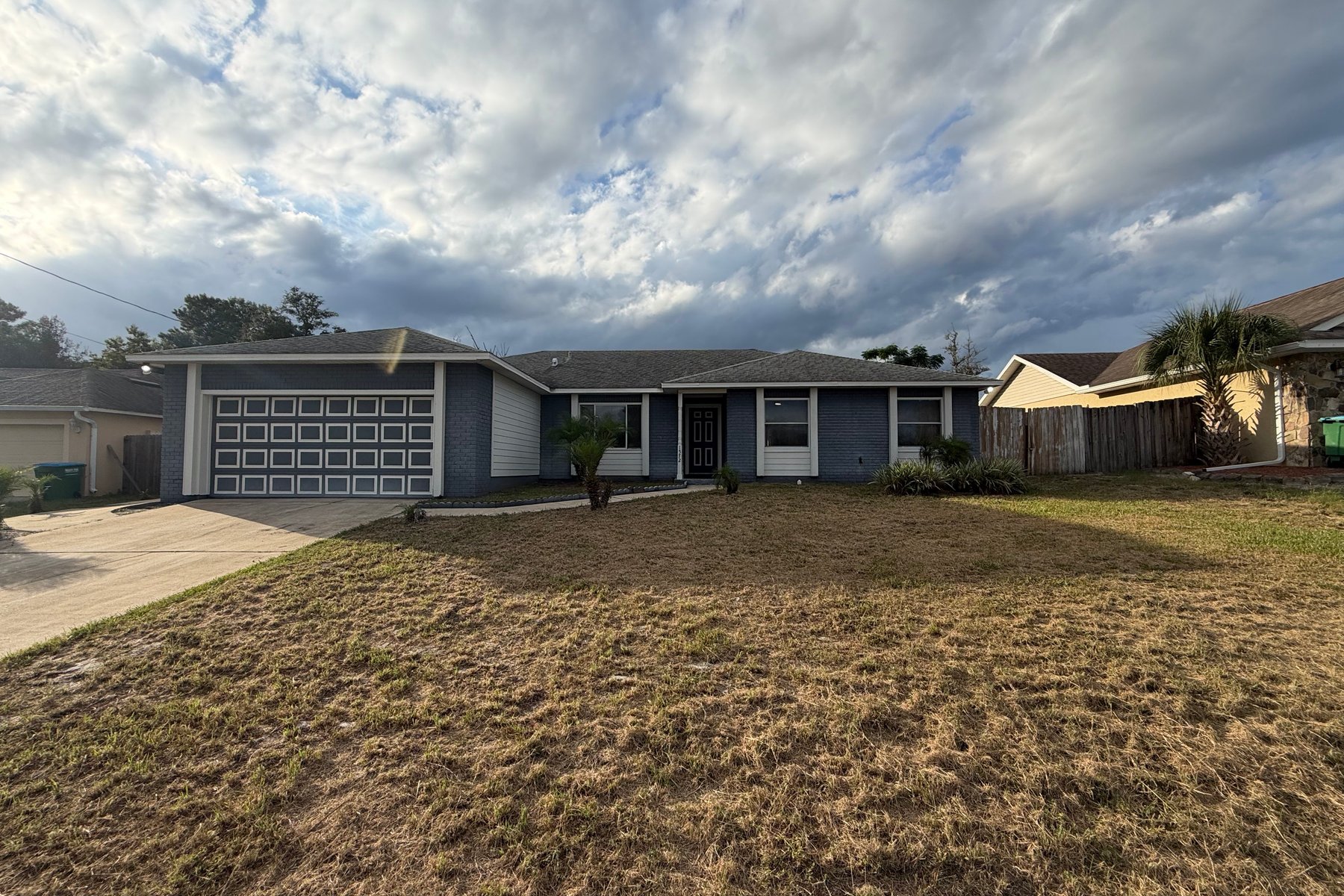 Photo 1 of 1572 Deerfield Ave