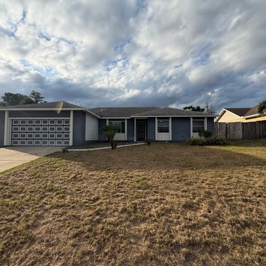 Property photo 1 of 1572 Deerfield Ave