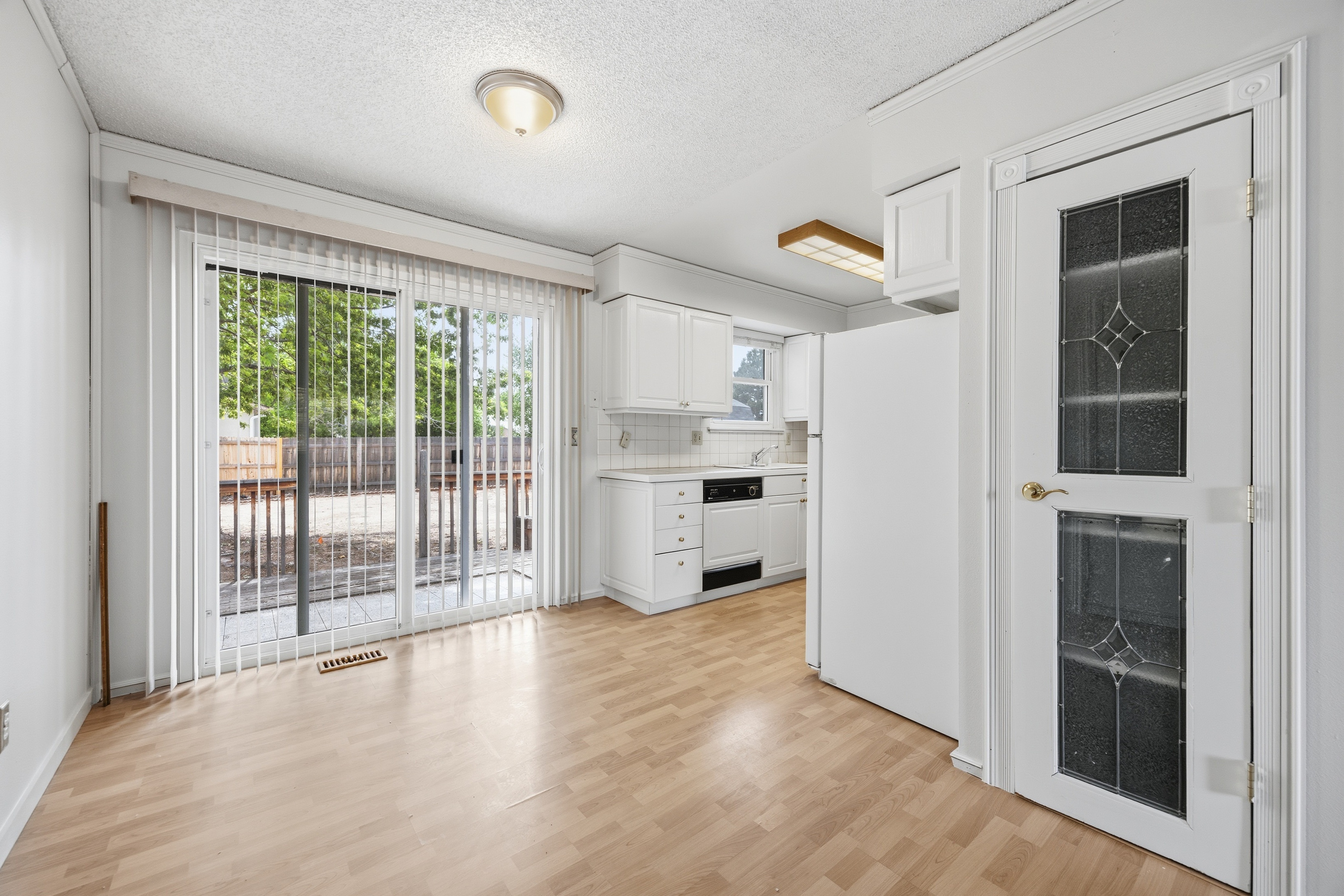 Photo 13 of 34 of 3045 Zephyr Dr, Colorado Springs, CO