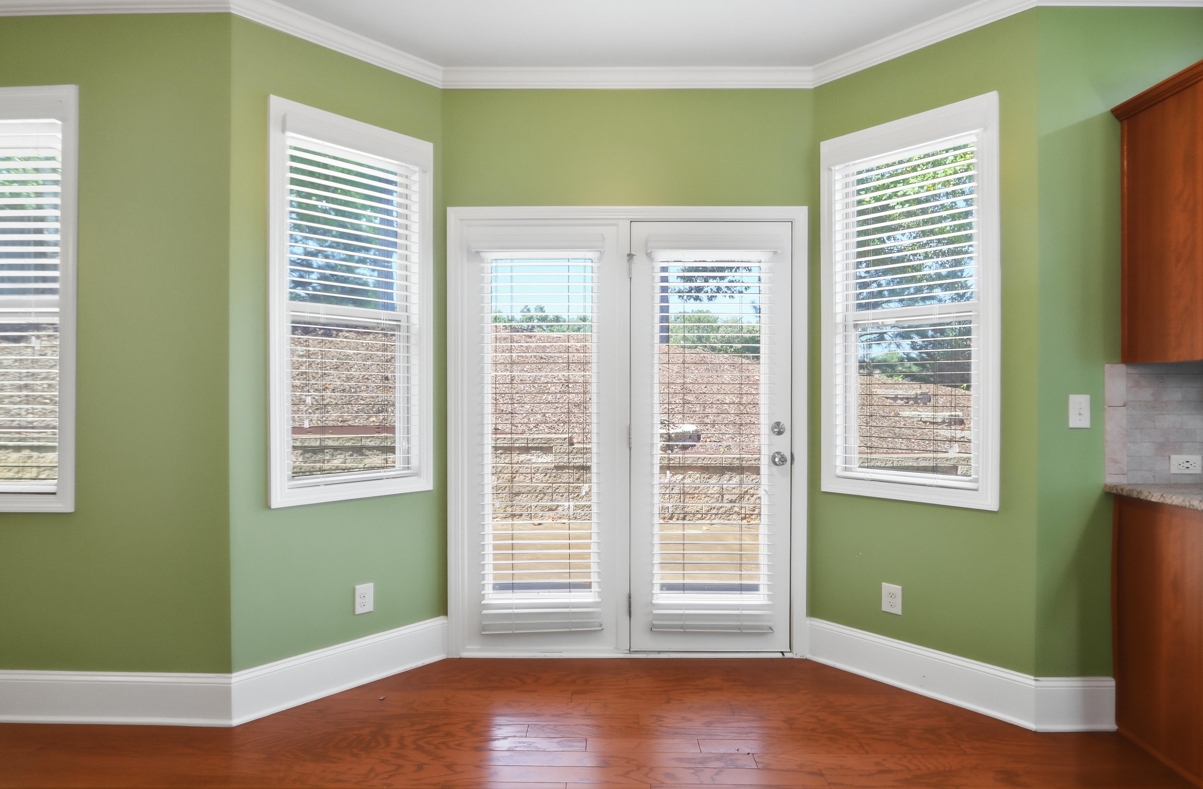 Photo 14 of 44 of 206 Providence Walk Ct, Canton, GA