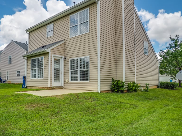 Photo 4 of 25 - 2505 Boulder Ridge Dr, Raleigh, NC 27610