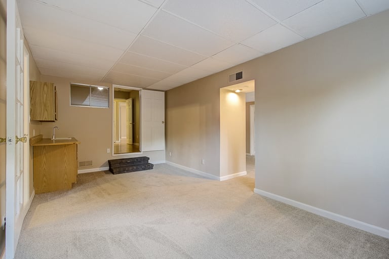 Photo 28 of 40 - 2600 Heidelberg Ct, Sacramento, CA 95826