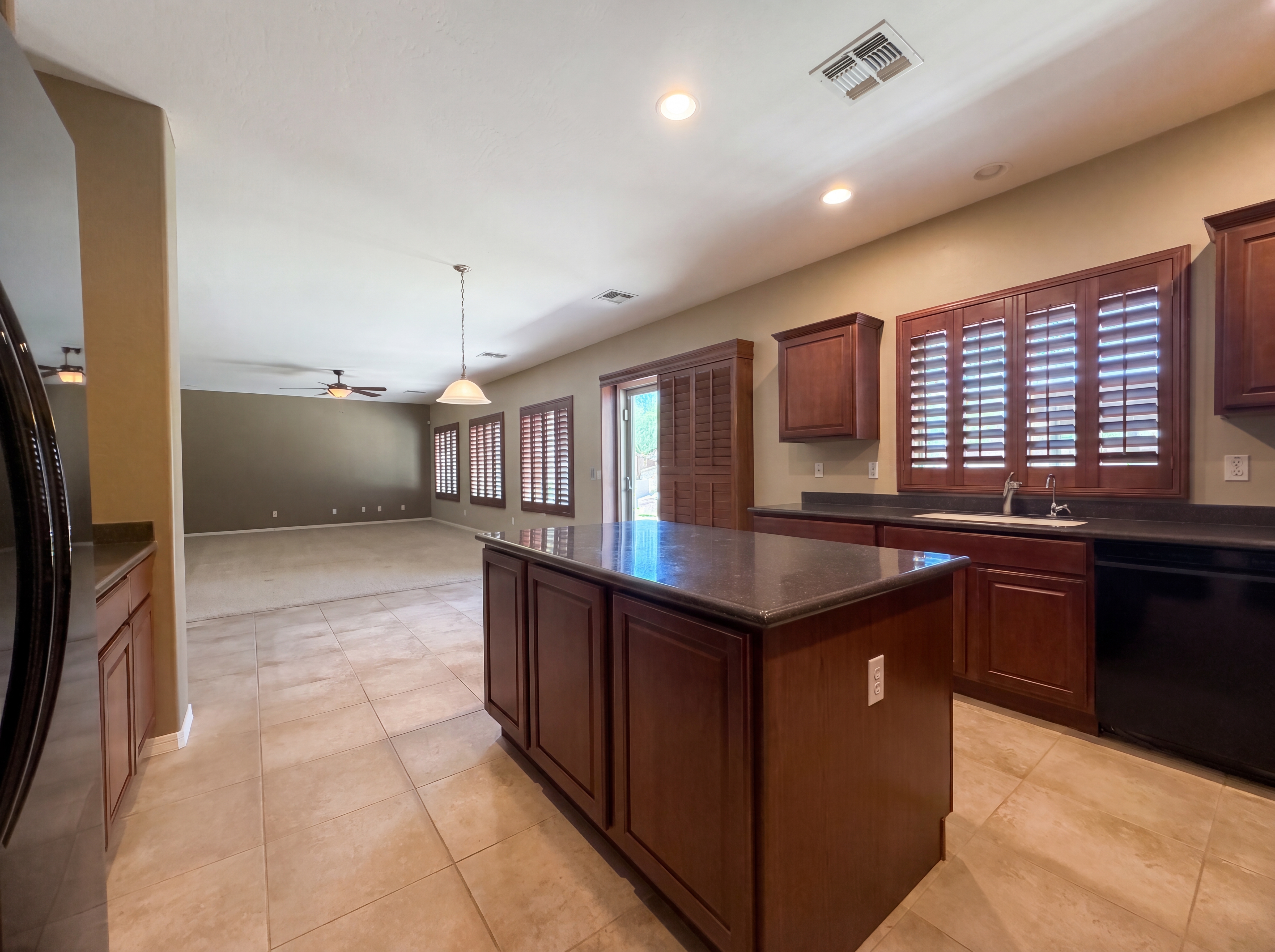 Photo 7 of 24 of 7533 W Rushmore Way, Florence, AZ