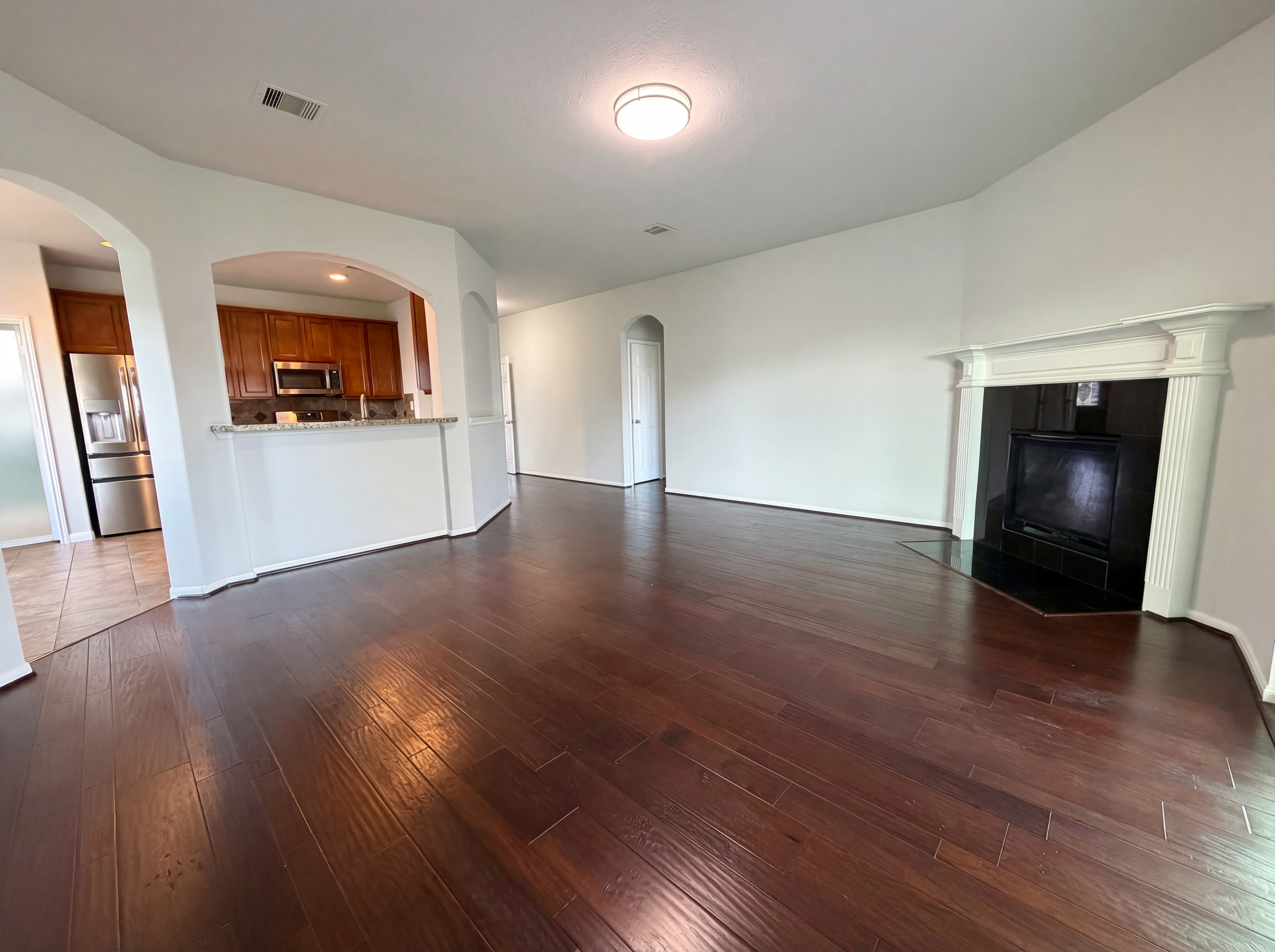 Photo 11 of 24 of 26306 Fox Ridge Ln, Katy, TX