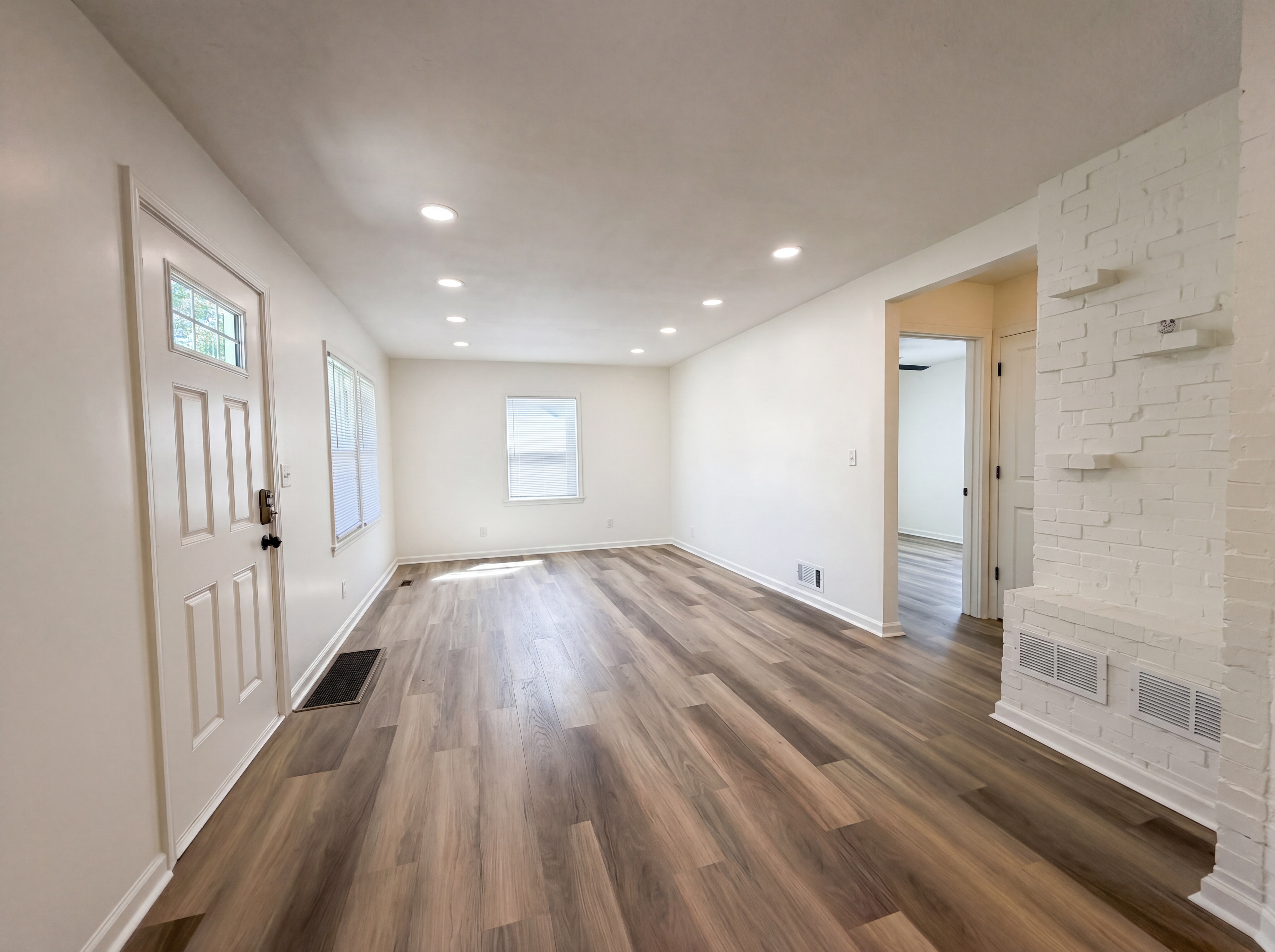 Photo 11 of 19 of 5525 Yecker Ave, Kansas City, KS