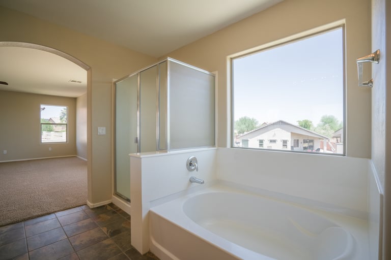 Photo 16 of 33 - 16966 W Bradford Way, Surprise, AZ 85374