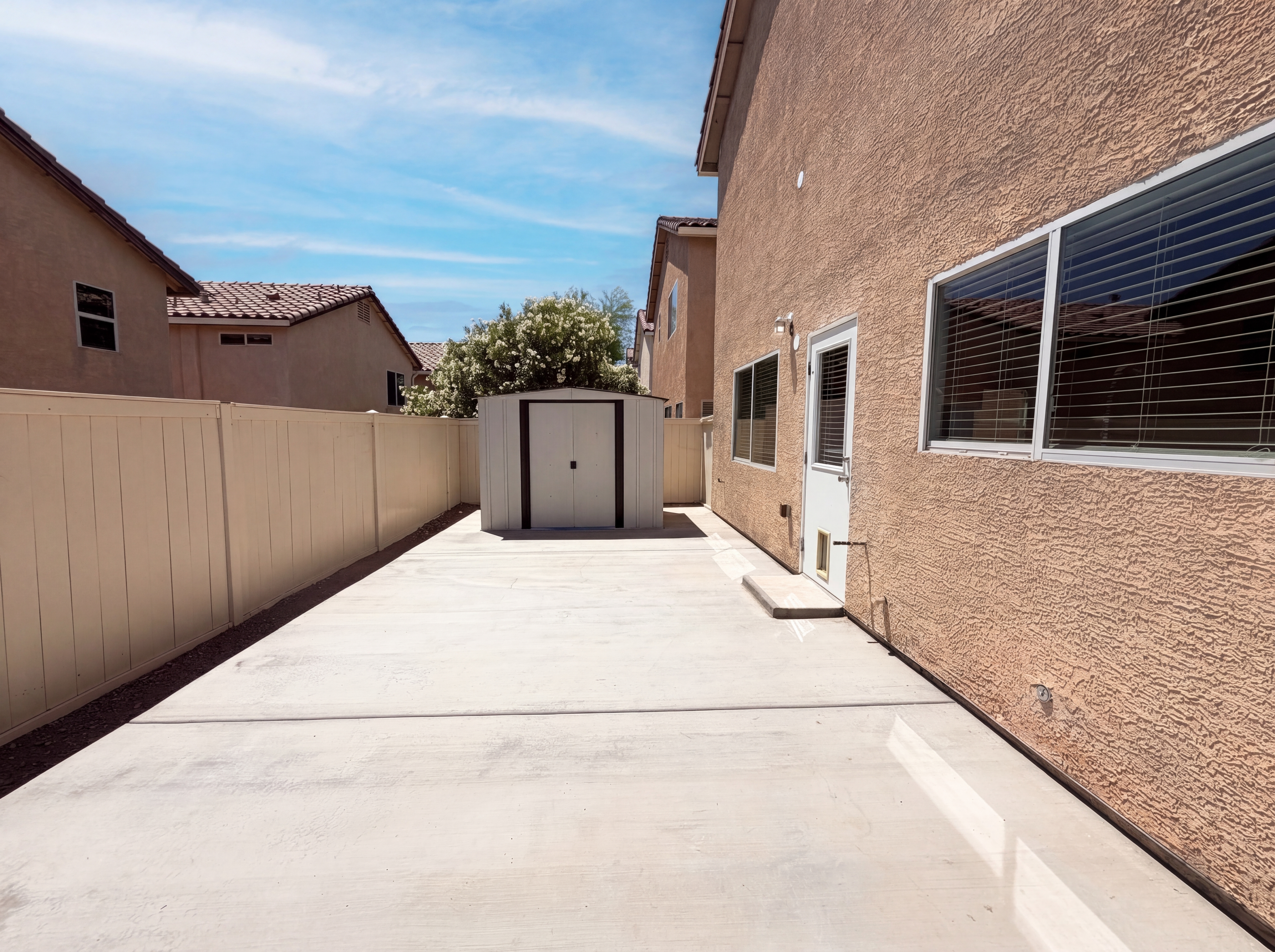 Photo 8 of 24 of 10506 Yuha Desert Ct, Las Vegas, NV