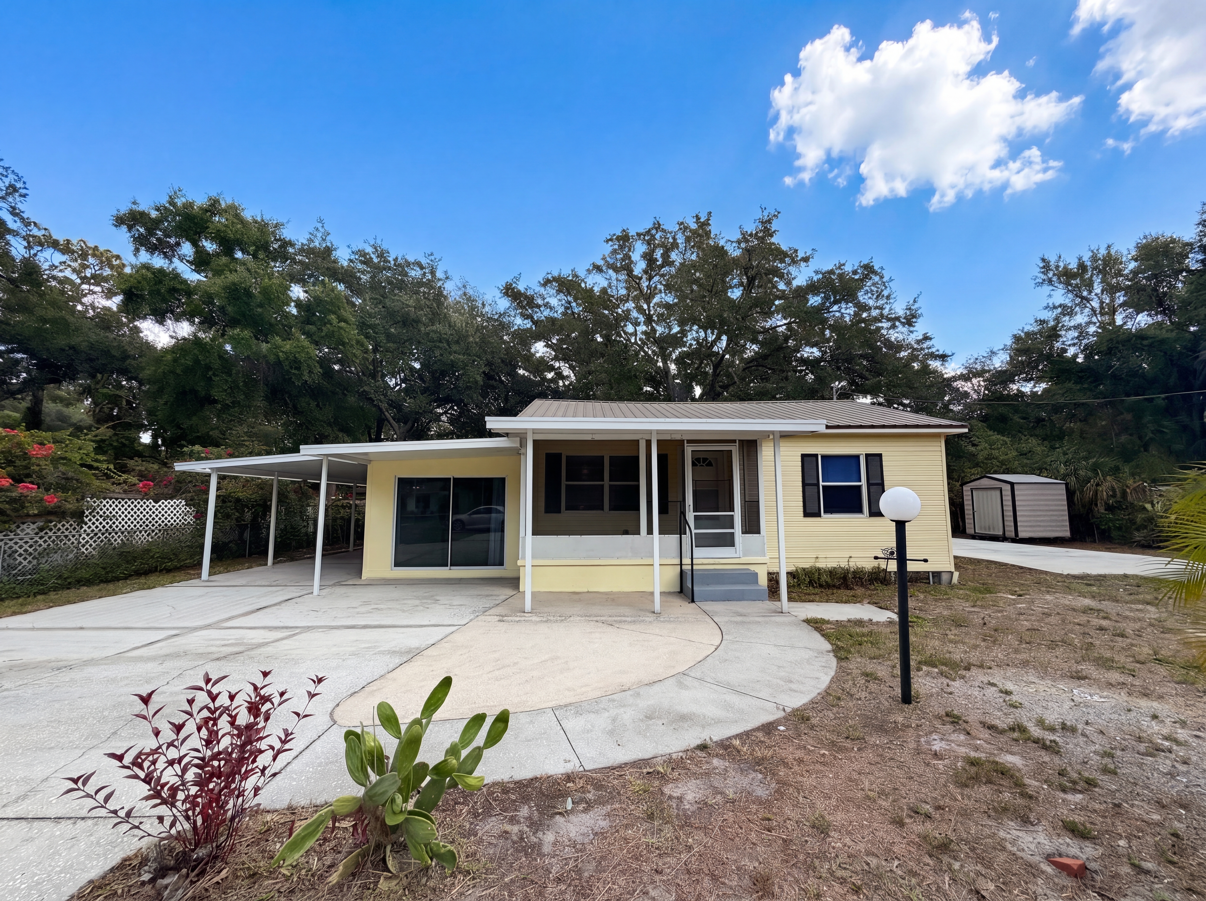 Photo 12 of 17 of 626 S 67th St, Tampa, FL