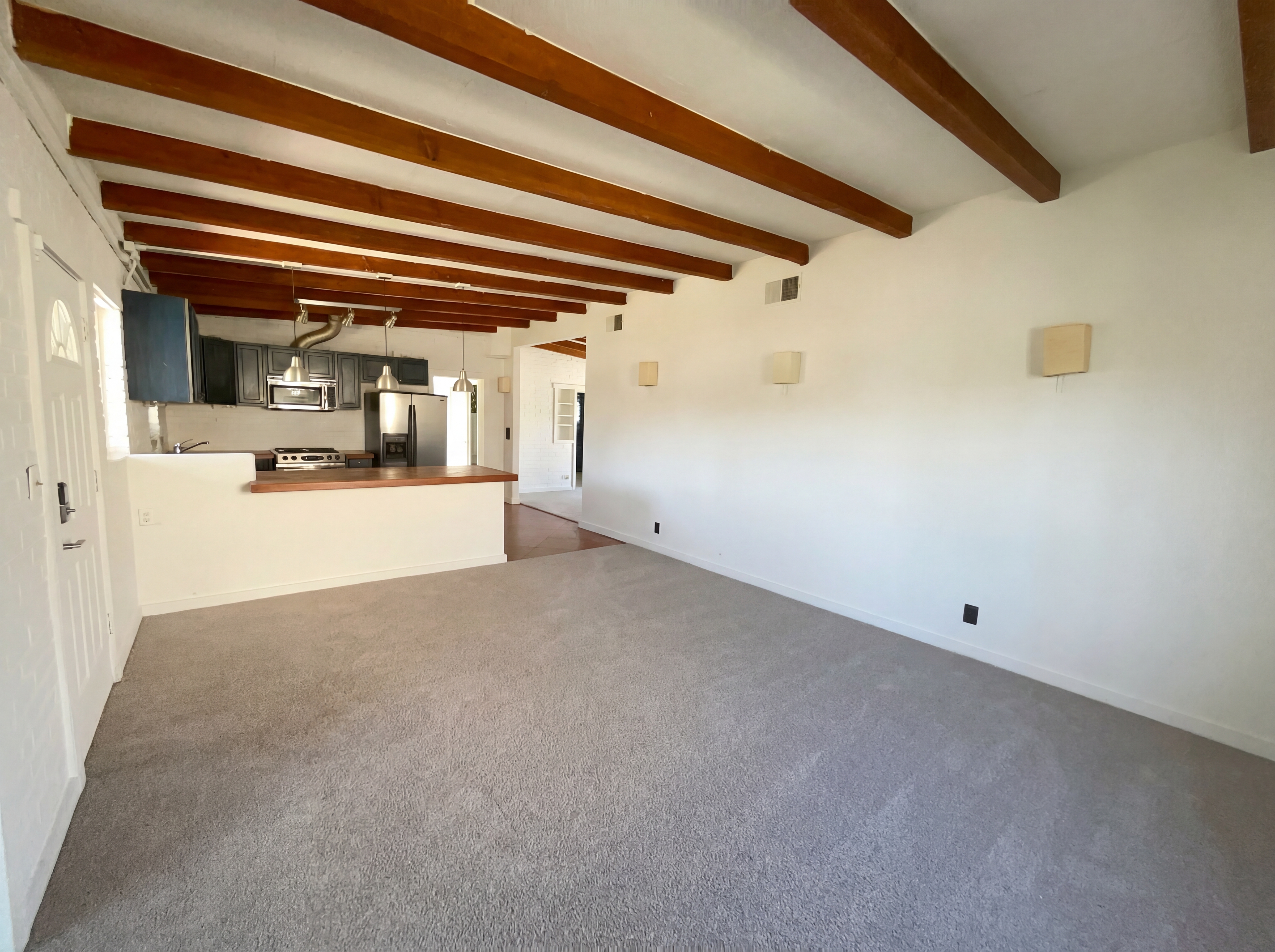 Photo 7 of 18 of 2519 N Richey Blvd, Tucson, AZ