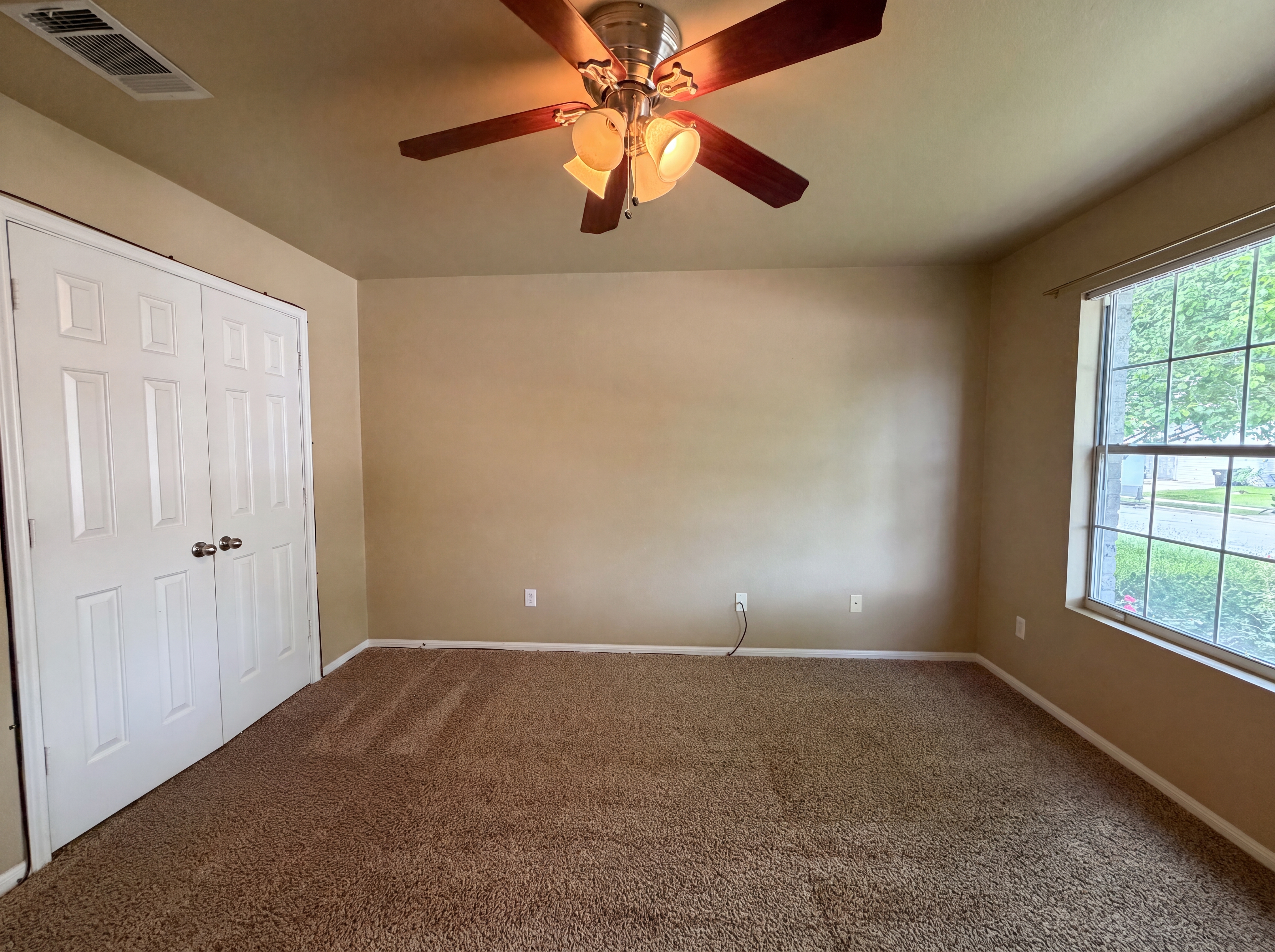 Photo 9 of 19 of 5313 Southern Crossing Dr, Temple, TX