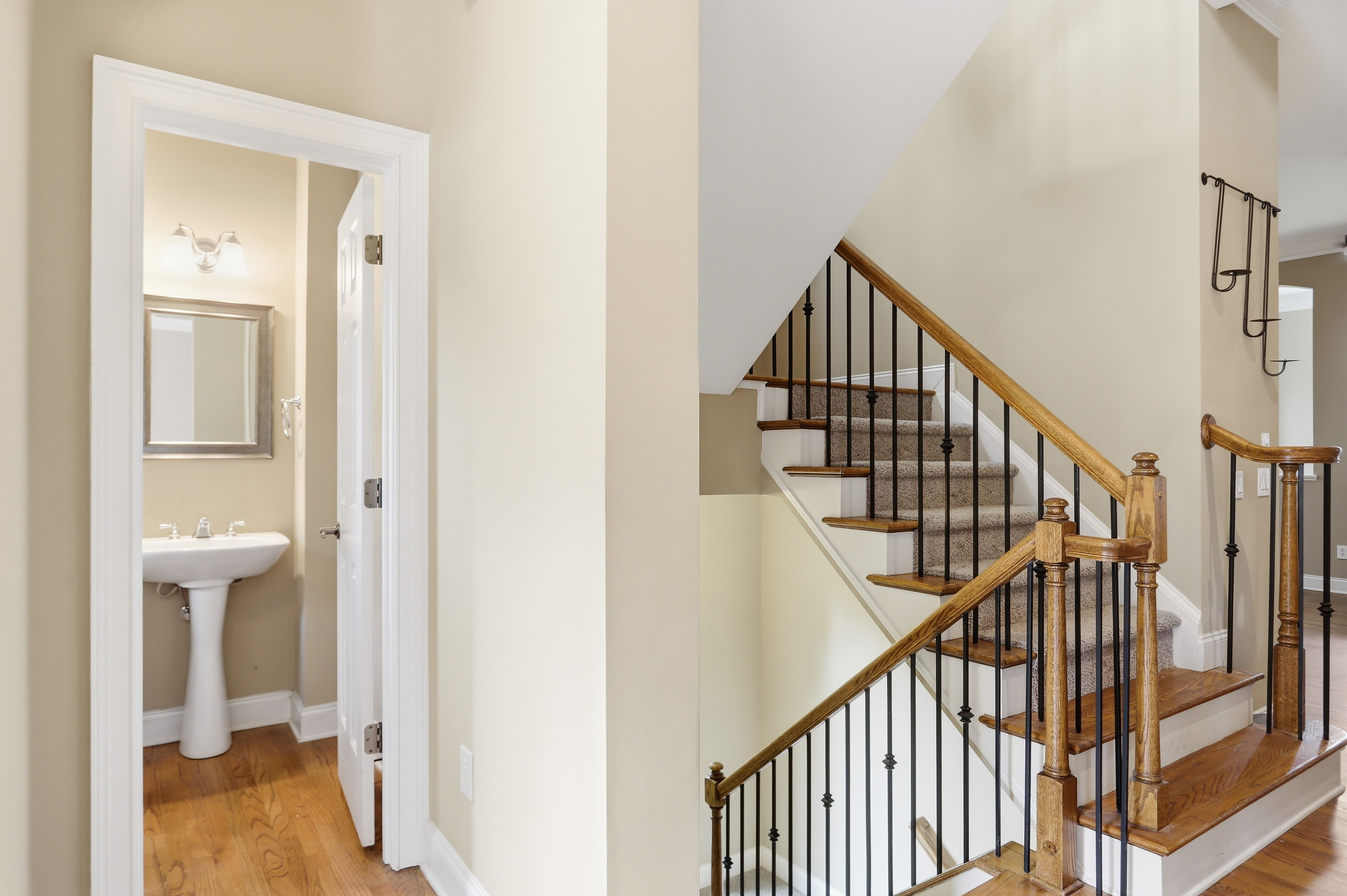 Photo 19 of 46 of 3011 Riverstone Trl, Atlanta, GA
