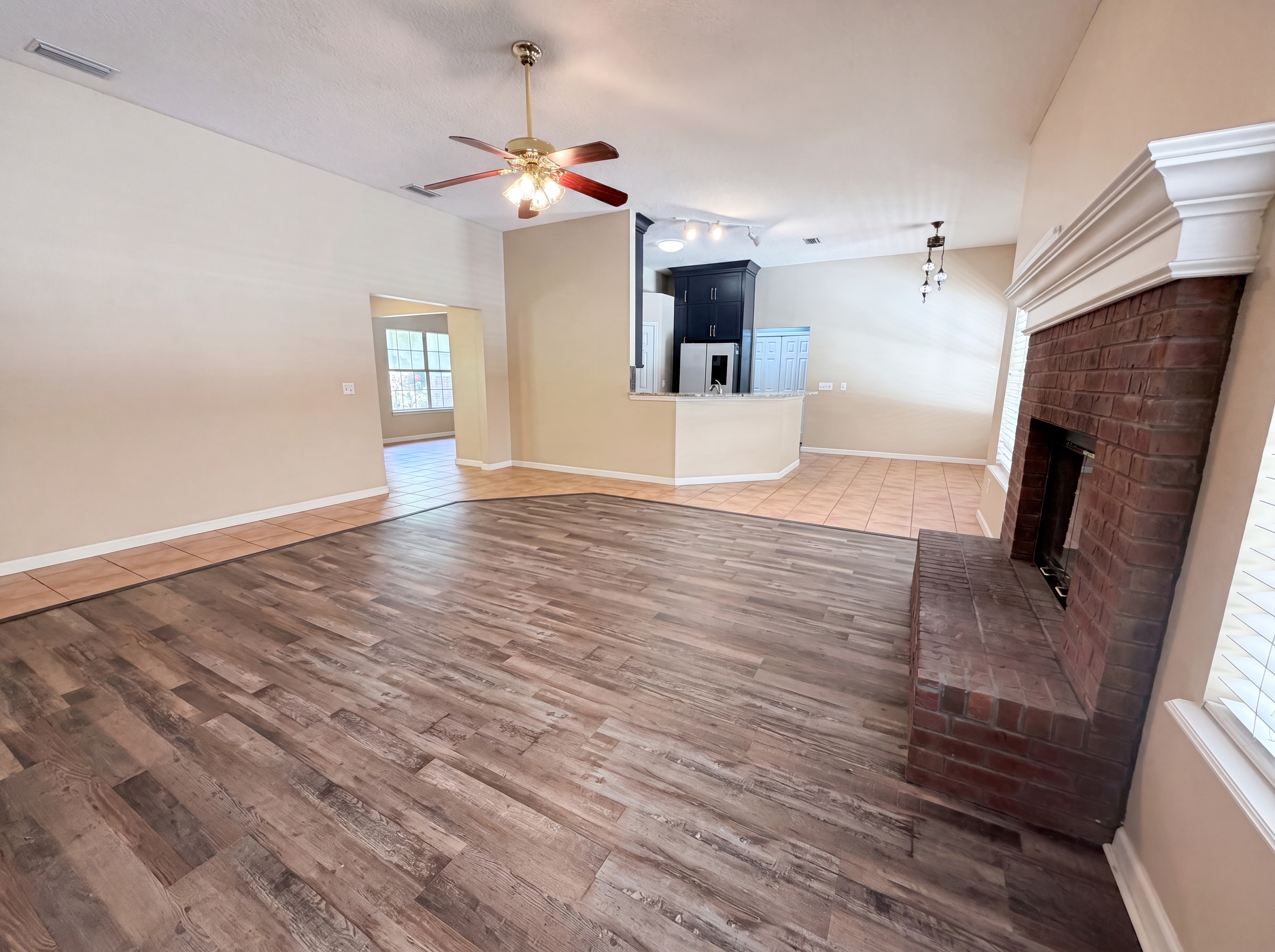Photo 9 of 23 of 2775 Ravines Rd, Middleburg, FL
