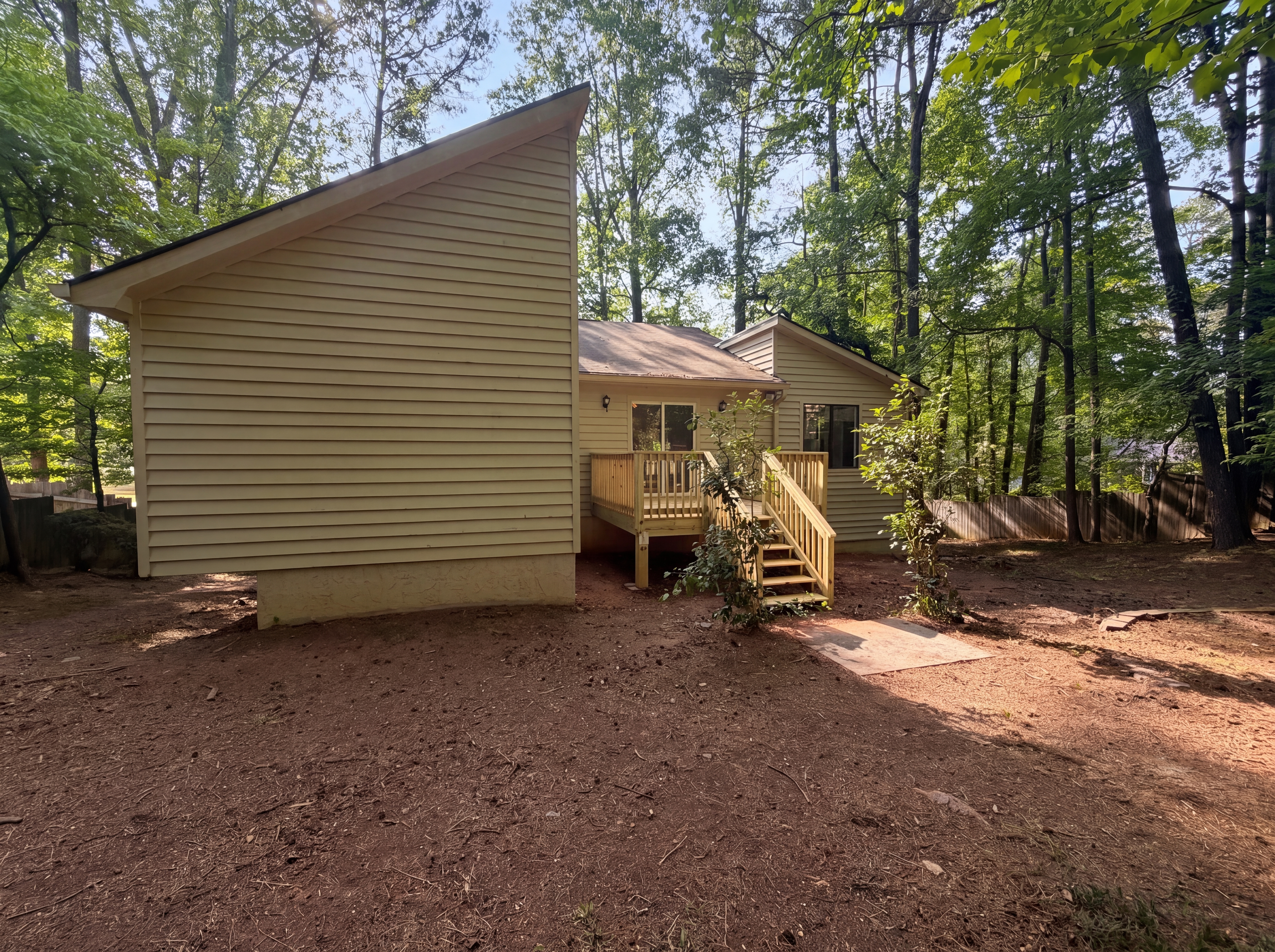 Photo 5 of 24 of 3143 Chase Ct SW, Marietta, GA