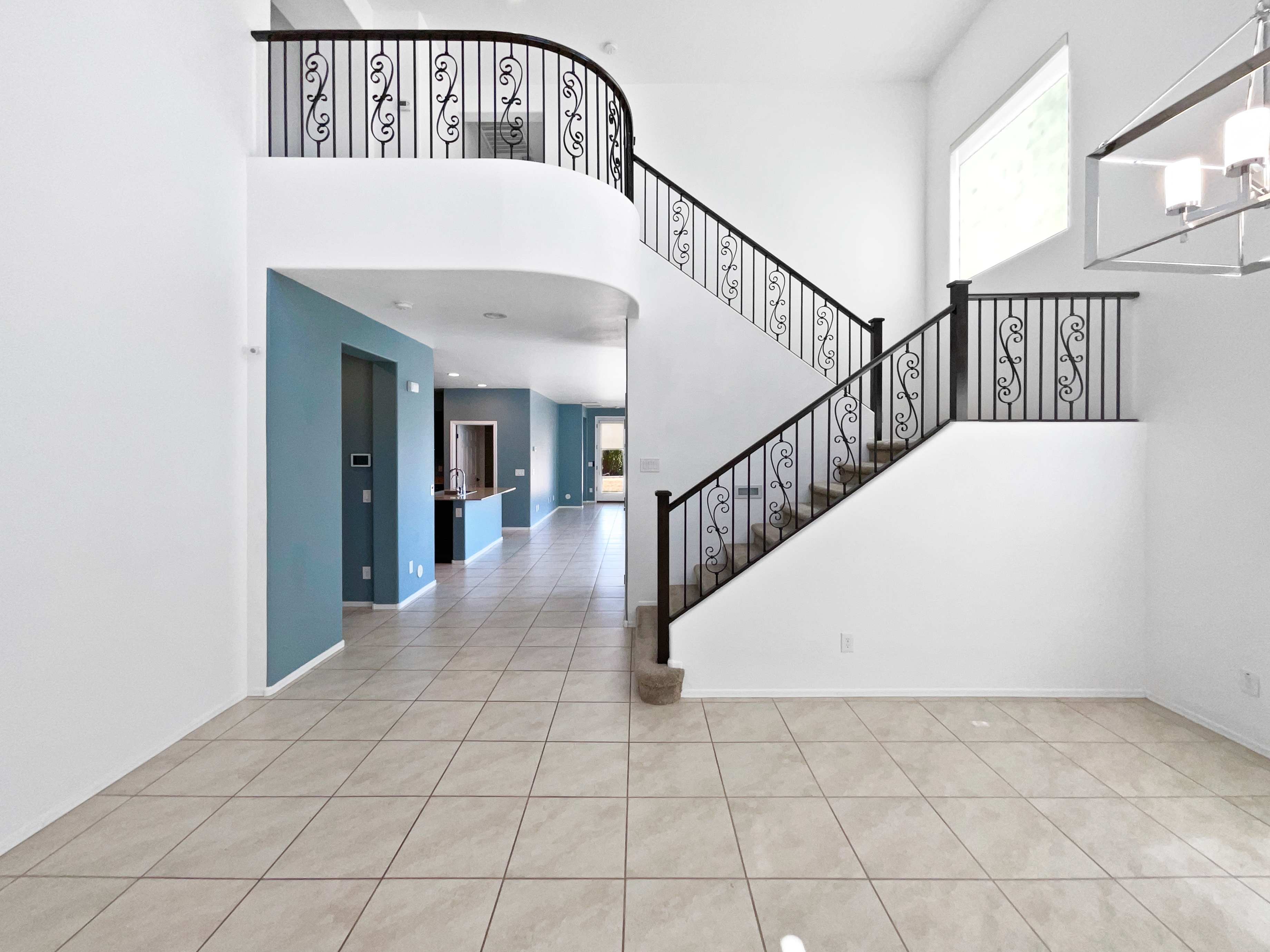 Photo 13 of 37 of 2522 W Brisa Dr, Phoenix, AZ