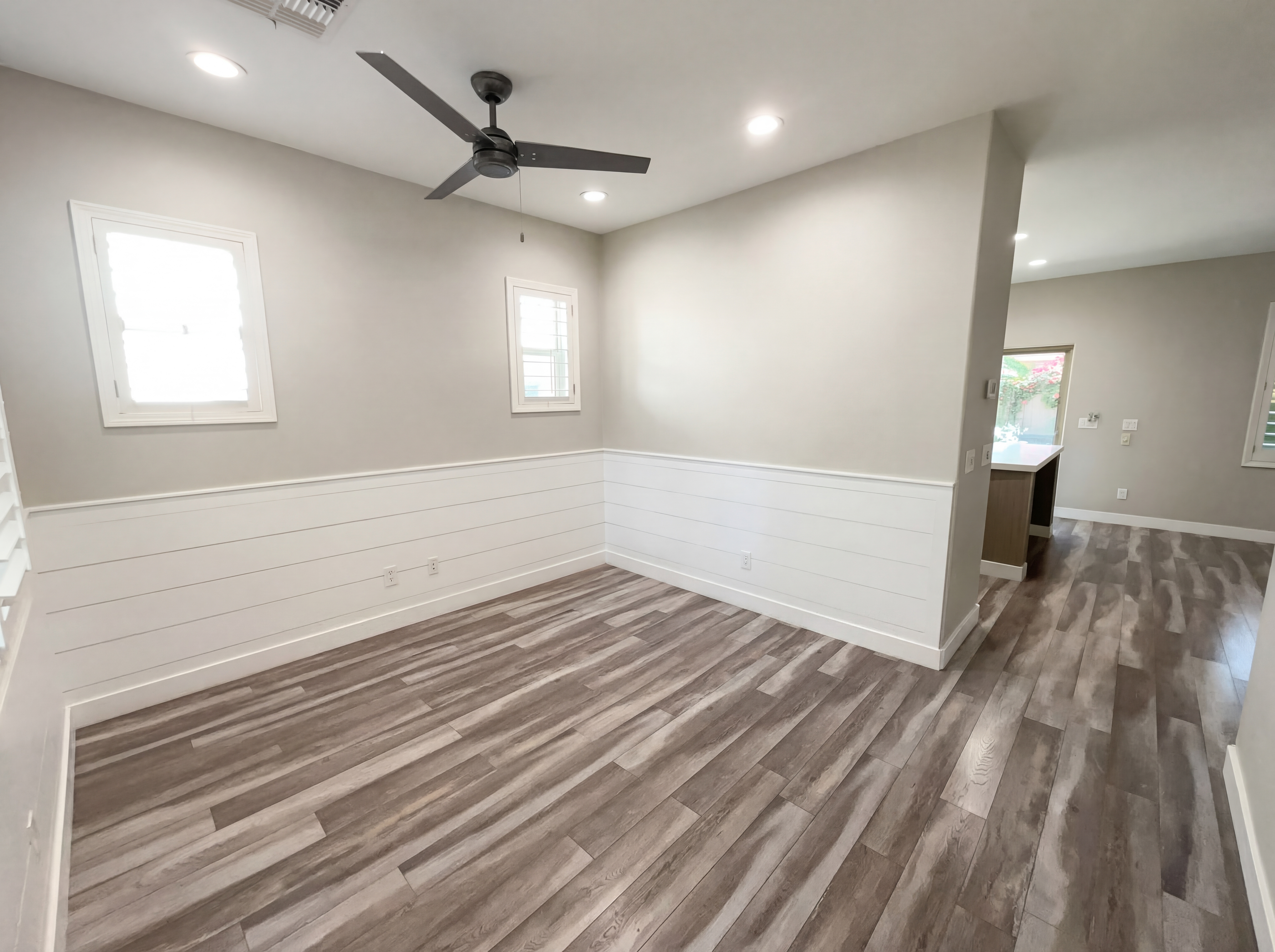 Photo 11 of 40 of 1099 E Sourwood Dr, Gilbert, AZ