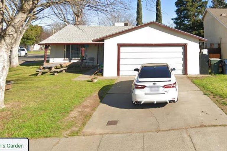 default property photo