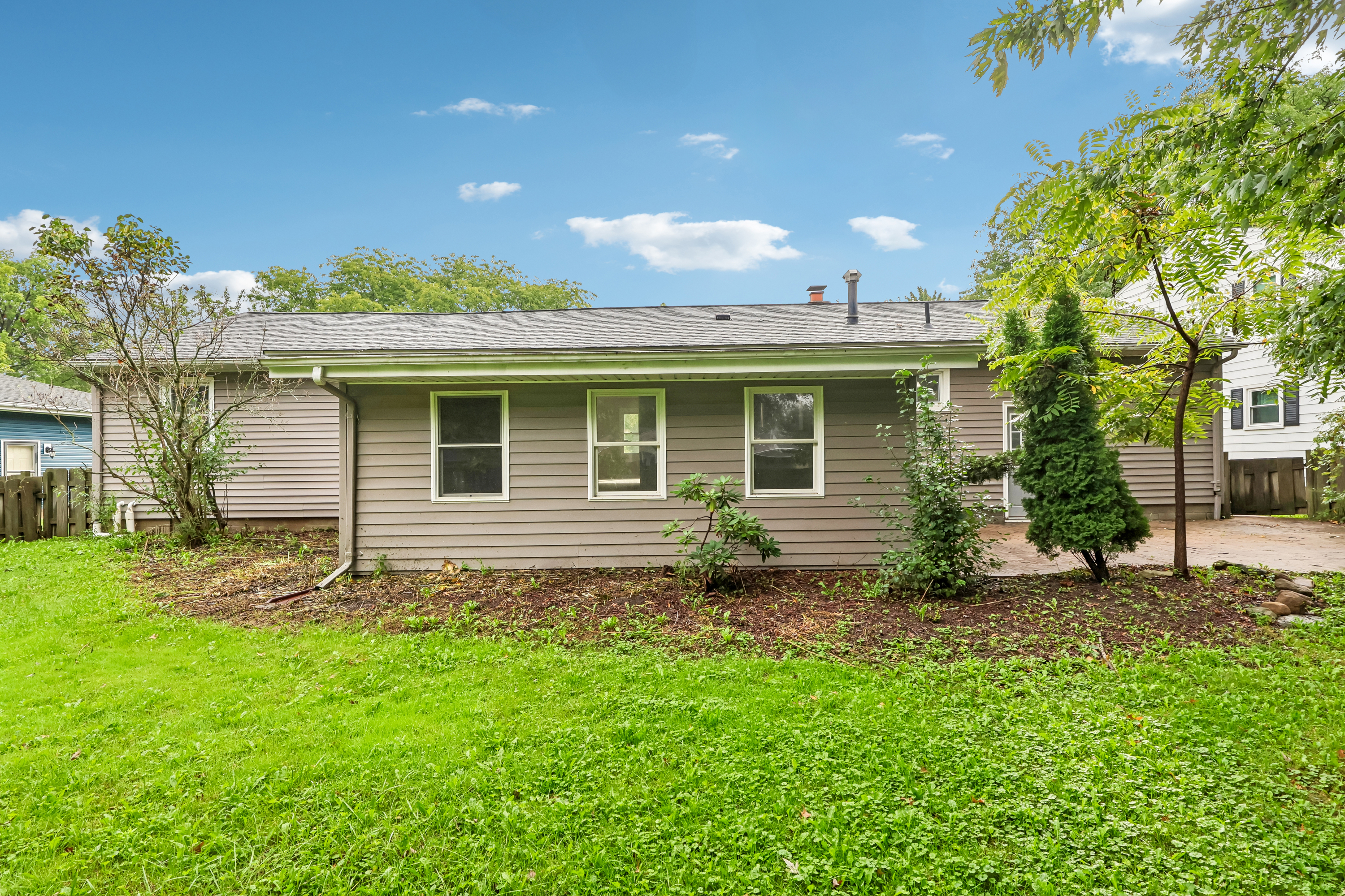 Photo 30 of 50 of 211 Roshon Dr, Medina, OH