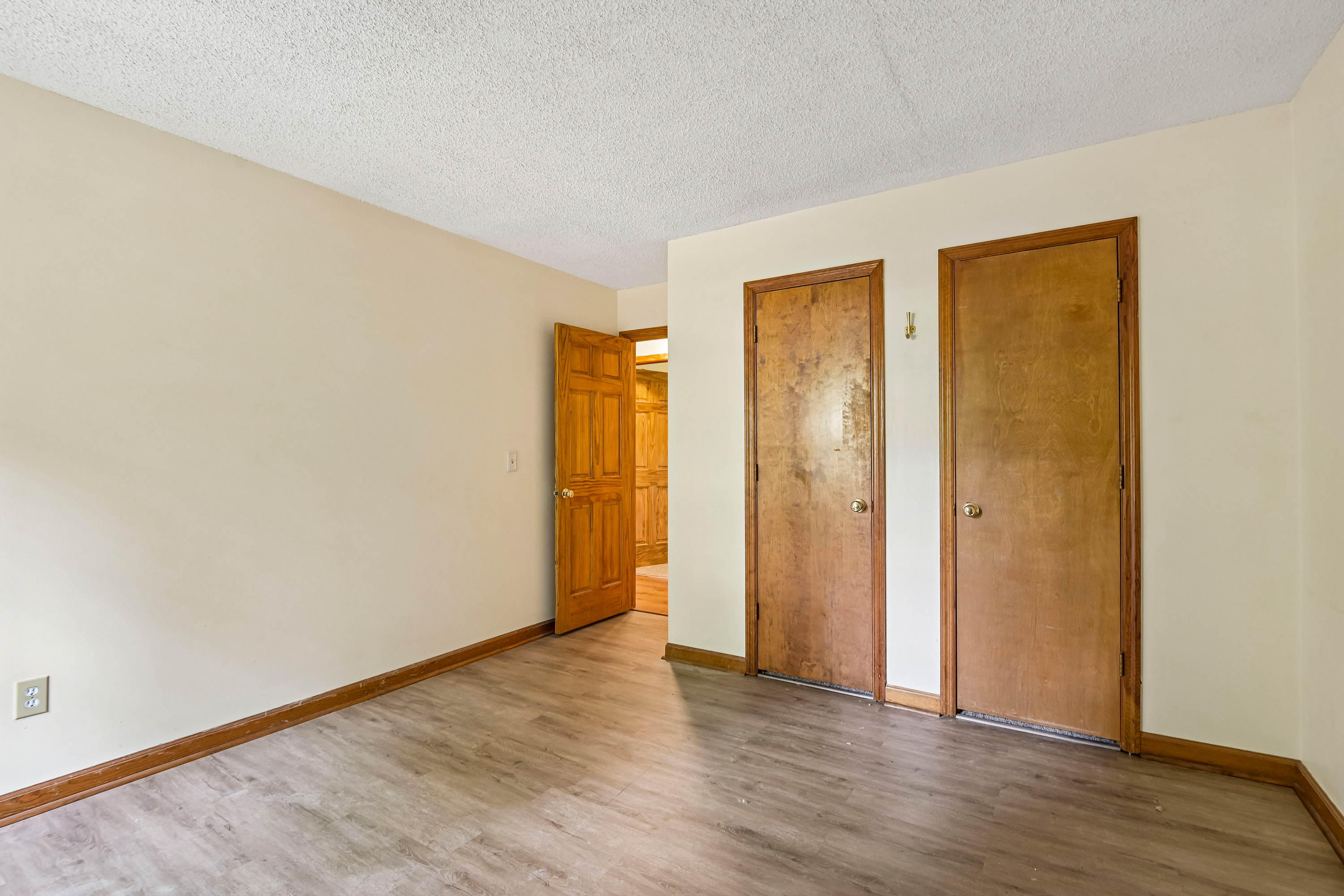 Photo 17 of 28 of 2623 Wellington Dr, Marietta, GA