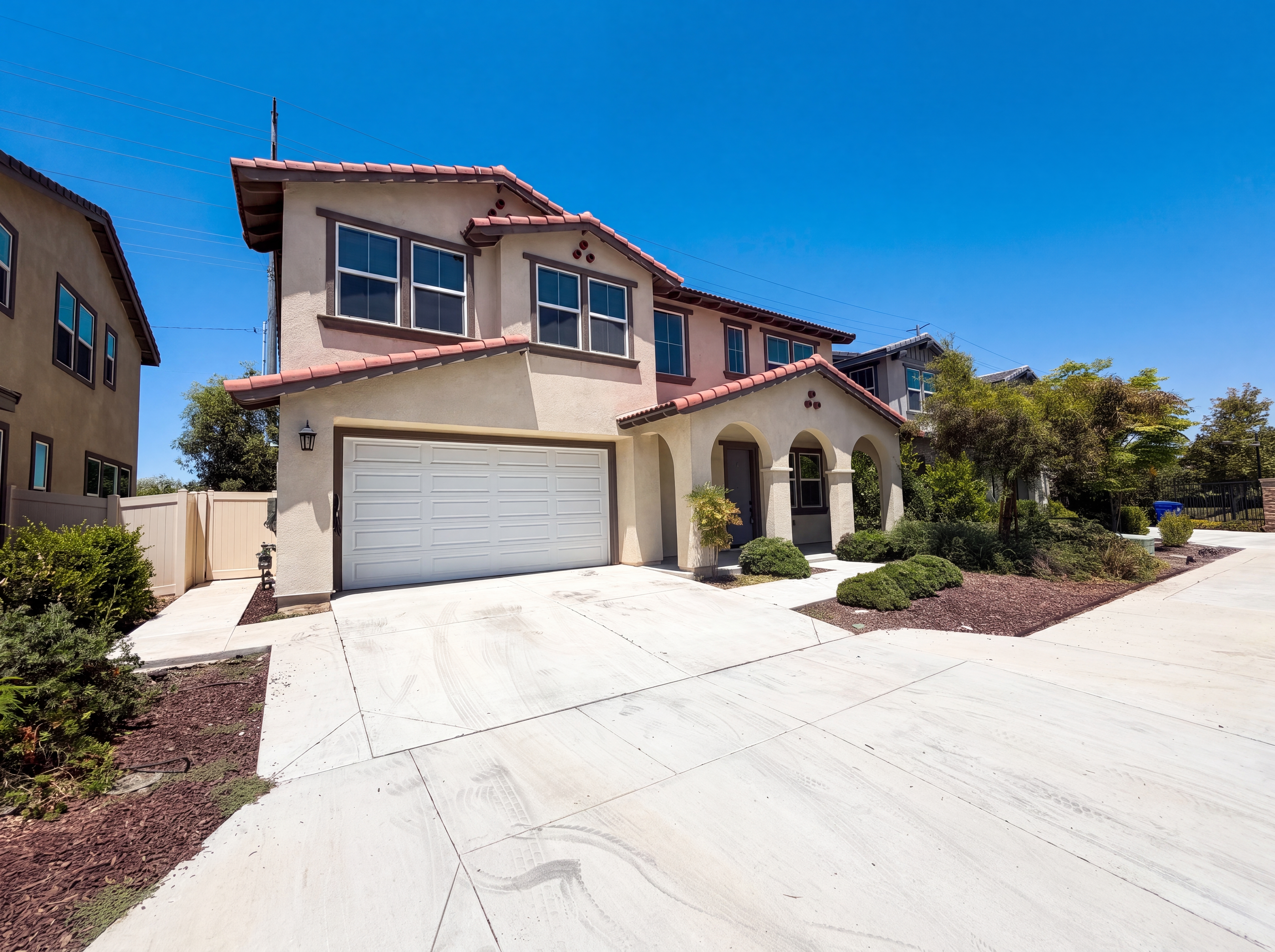 Photo 21 of 24 of 1182 Woodbury Ln, Mentone, CA