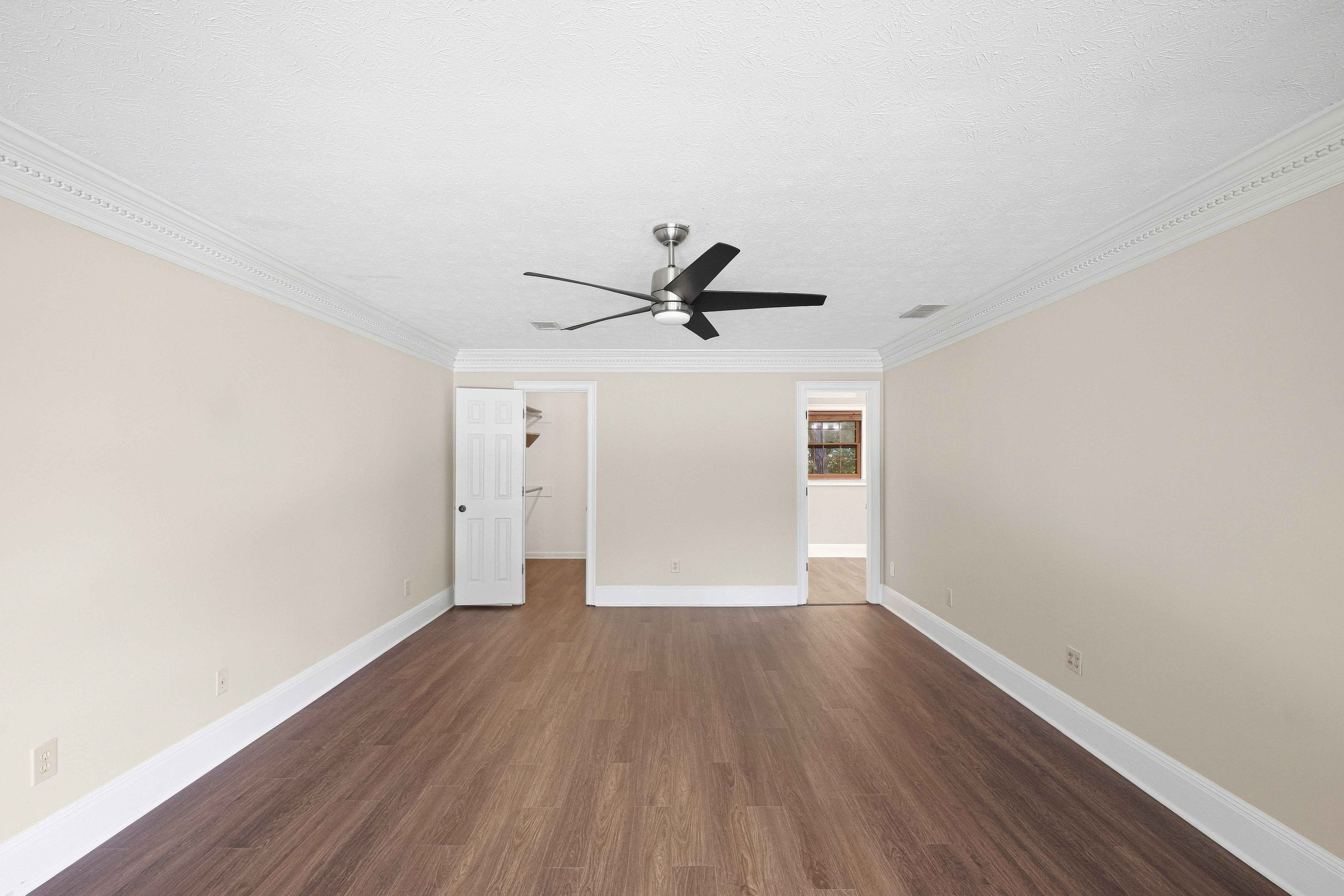 Photo 31 of 54 of 2360 Kimbrough Ct, Sandy Springs, GA