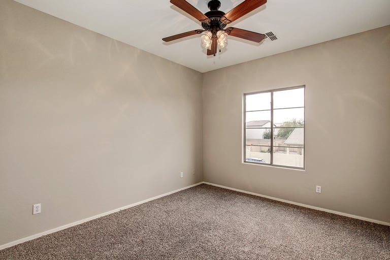Photo 23 of 30 - 33811 N Slate Creek Dr, San Tan Valley, AZ 85143