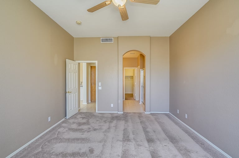 Photo 4 of 15 - 23815 S Vacation Way, Sun Lakes, AZ 85248