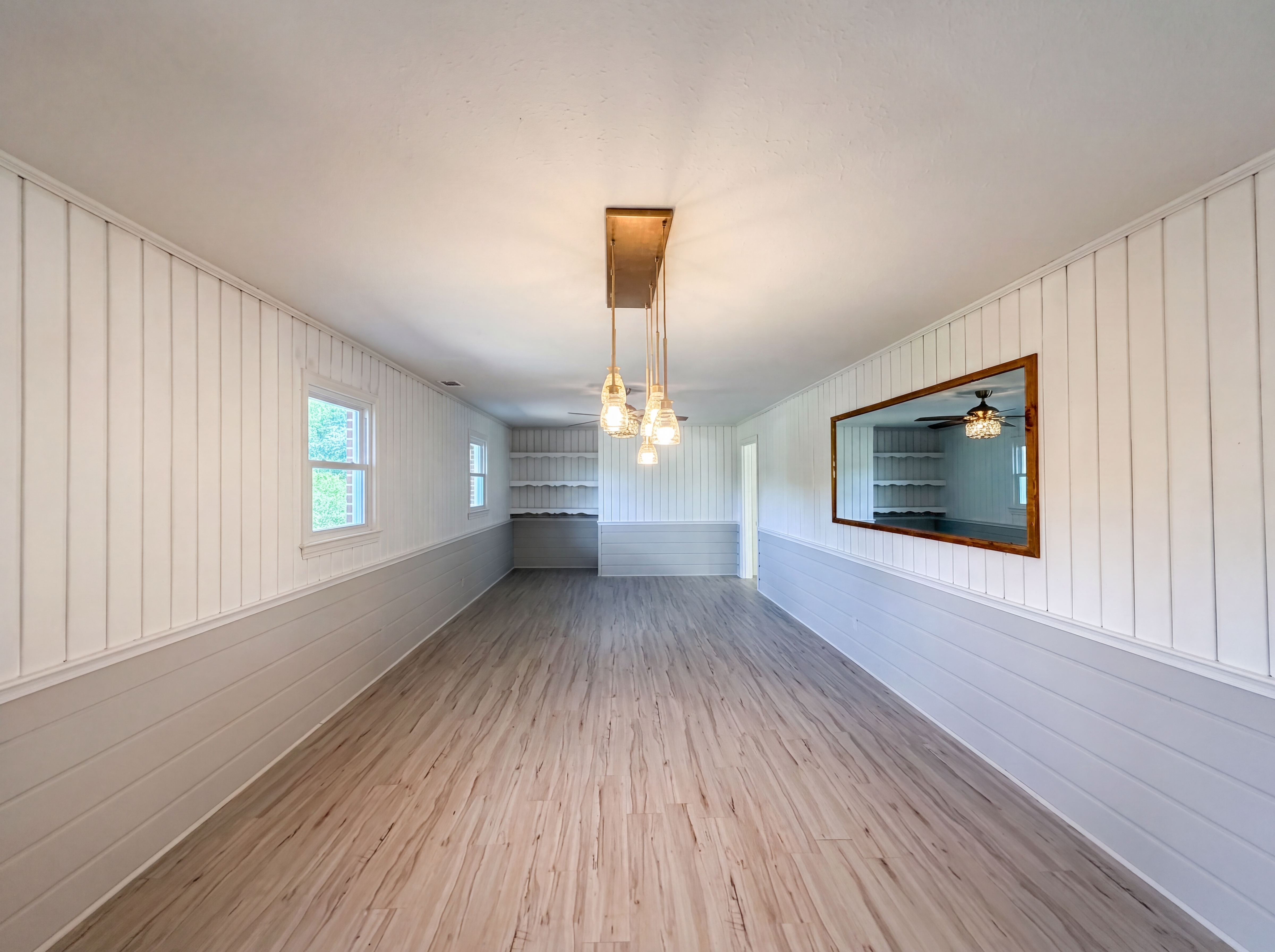 Photo 9 of 23 of 5305 Belews Creek Rd, Walkertown, NC