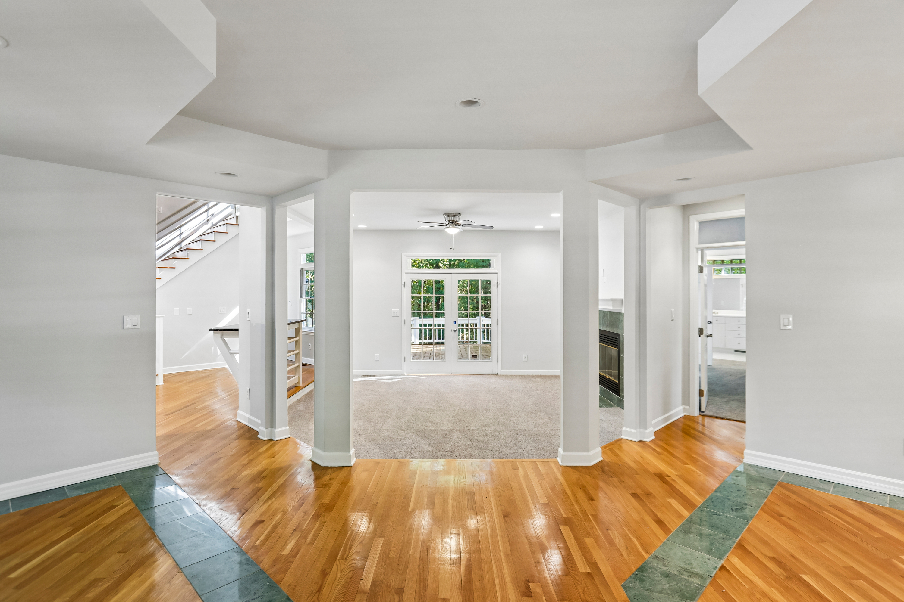 Photo 12 of 40 of 6104 Crupper Ct, Raleigh, NC
