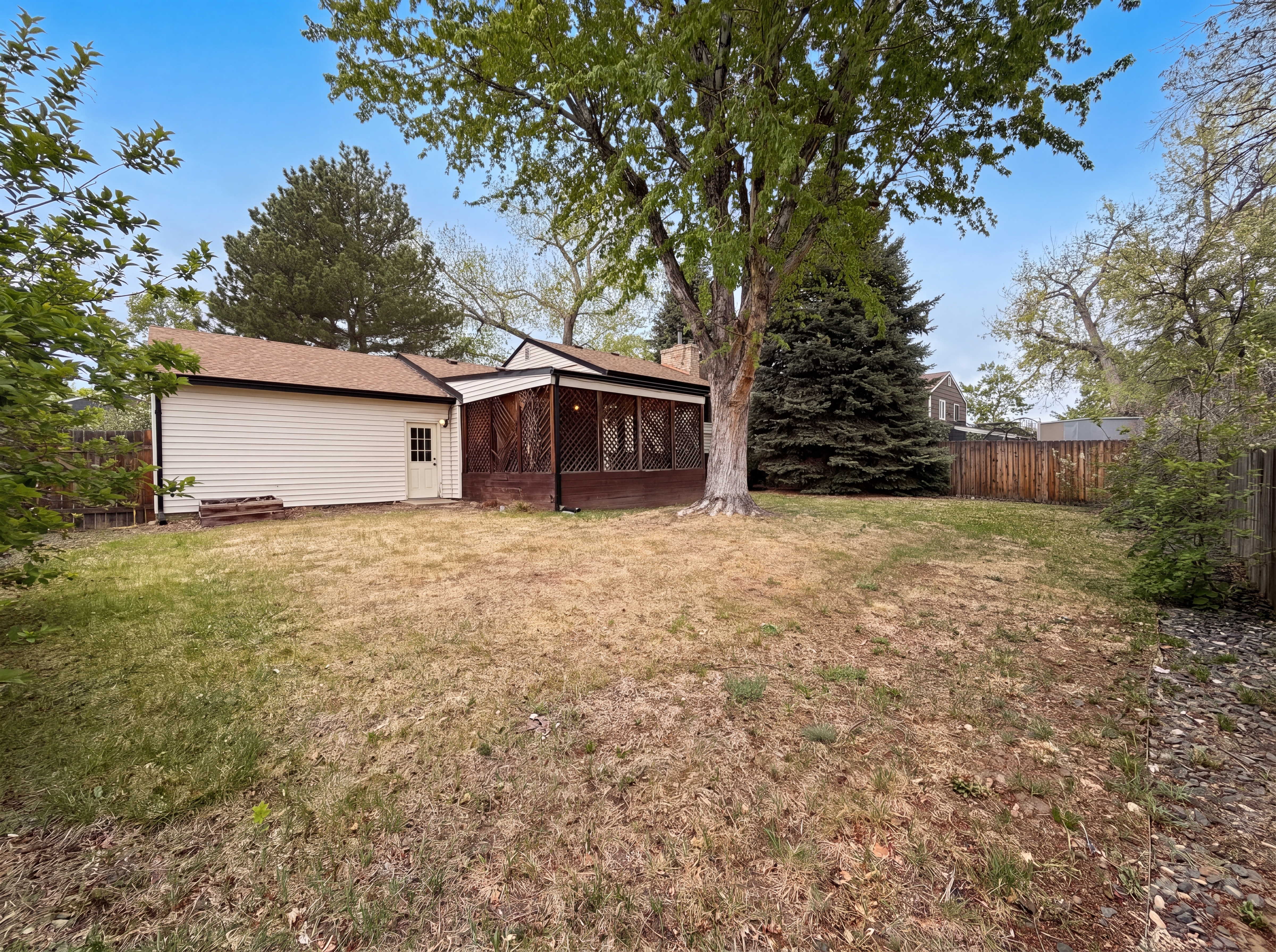 Photo 33 of 42 of 2114 S Eagle Ct, Aurora, CO