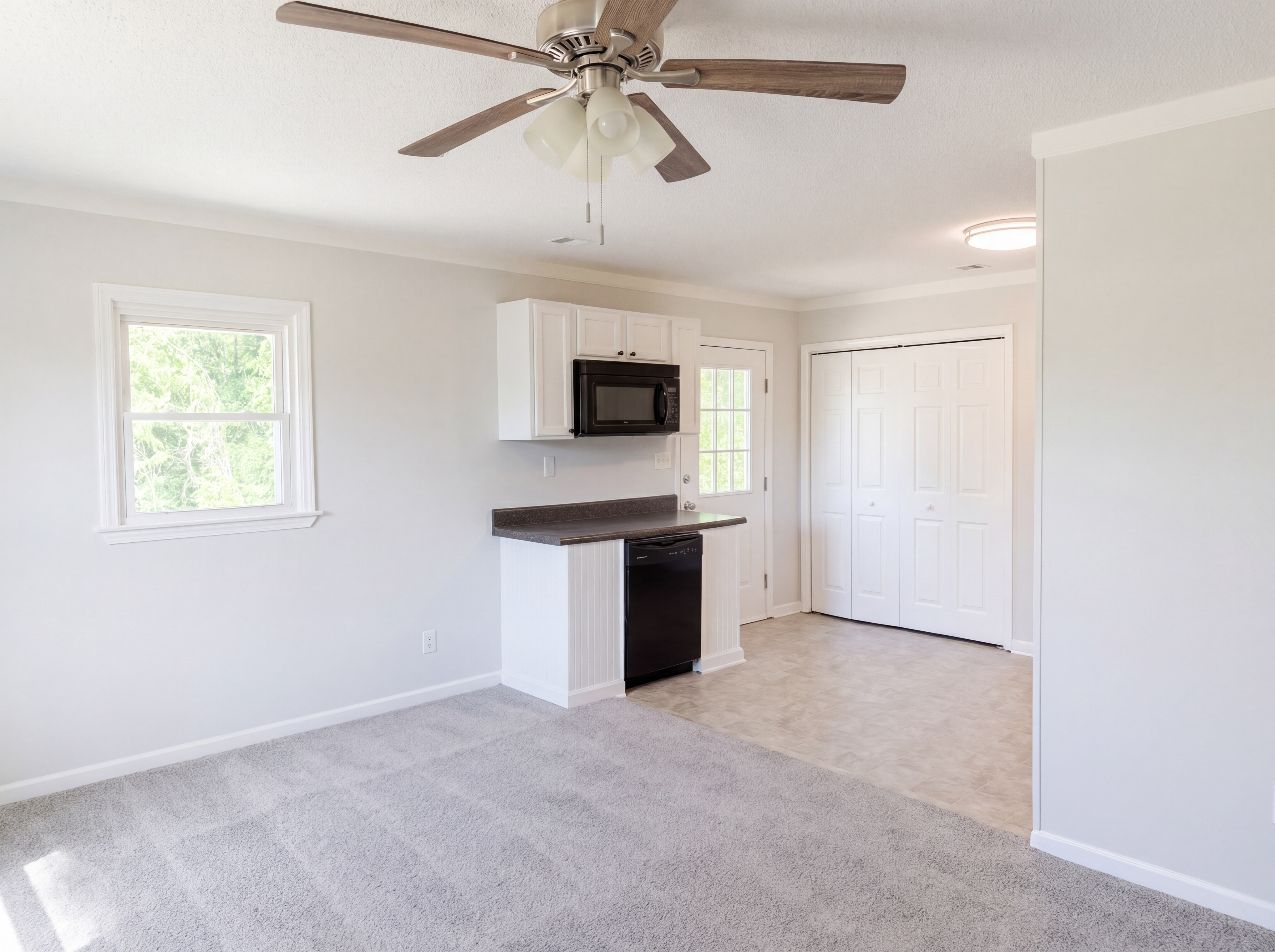 Photo 8 of 19 of 272 Wolfe Ln, Inman, SC