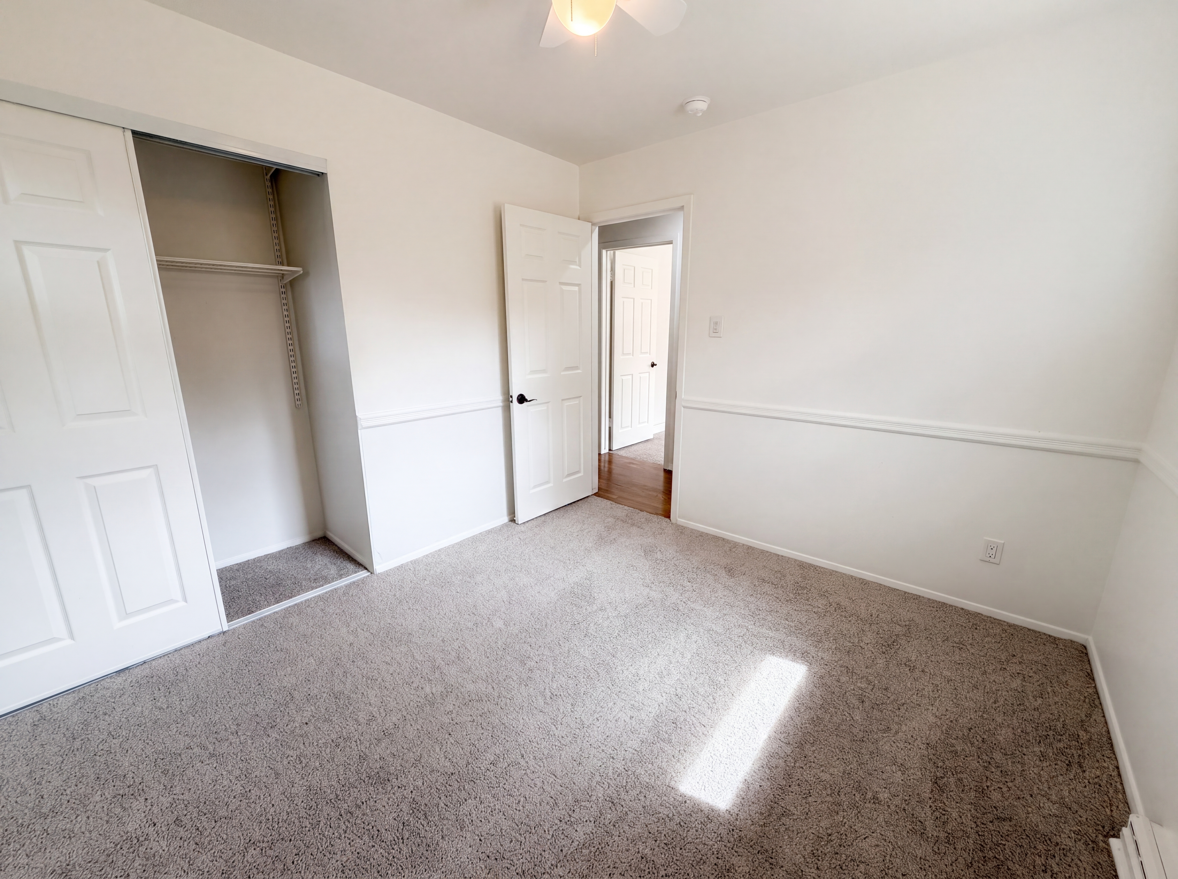 Photo 17 of 33 of 1741 S Krameria Way, Denver, CO