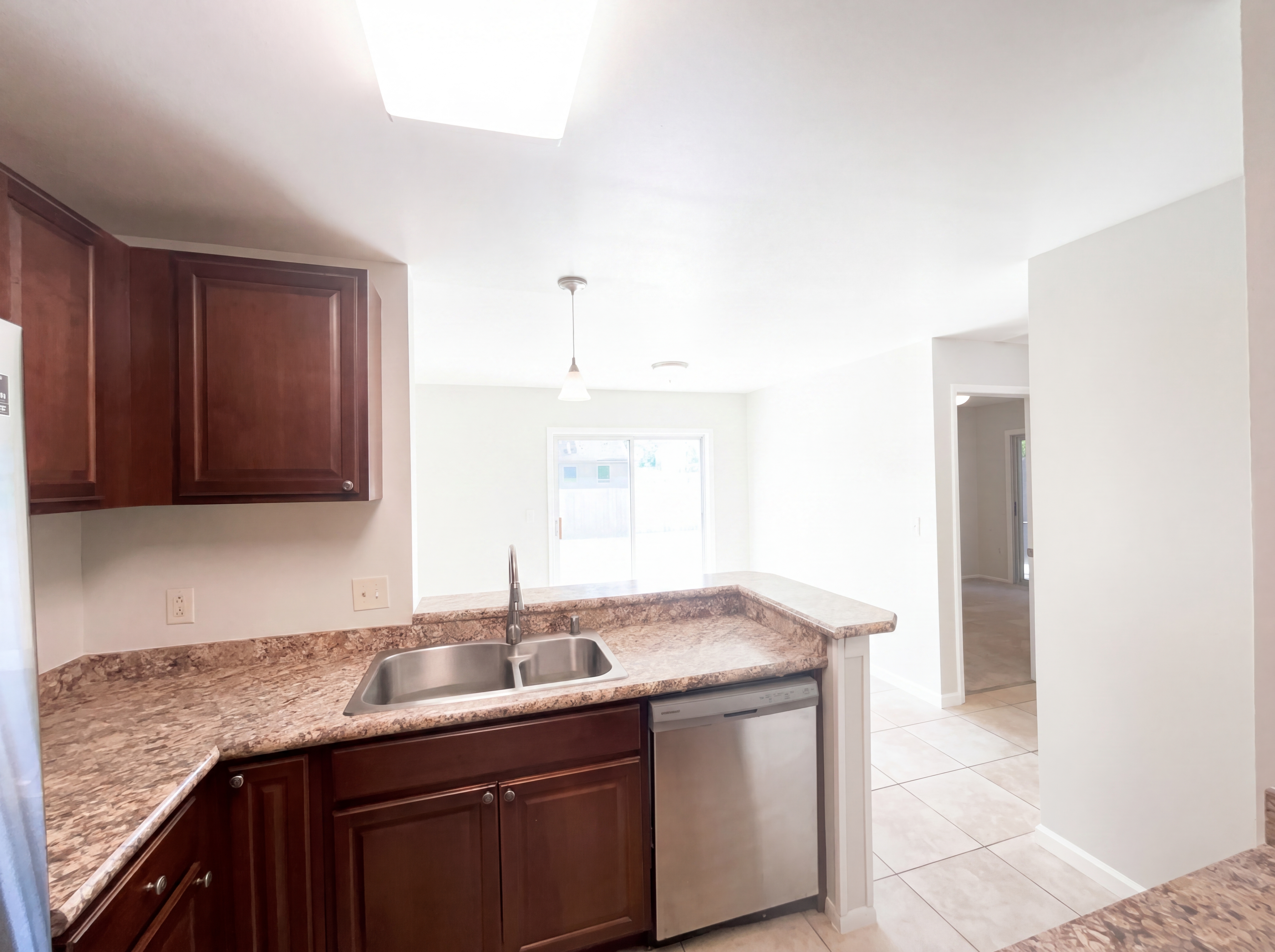 Photo 8 of 23 of 1015 Westside Dr, Winter Garden, FL