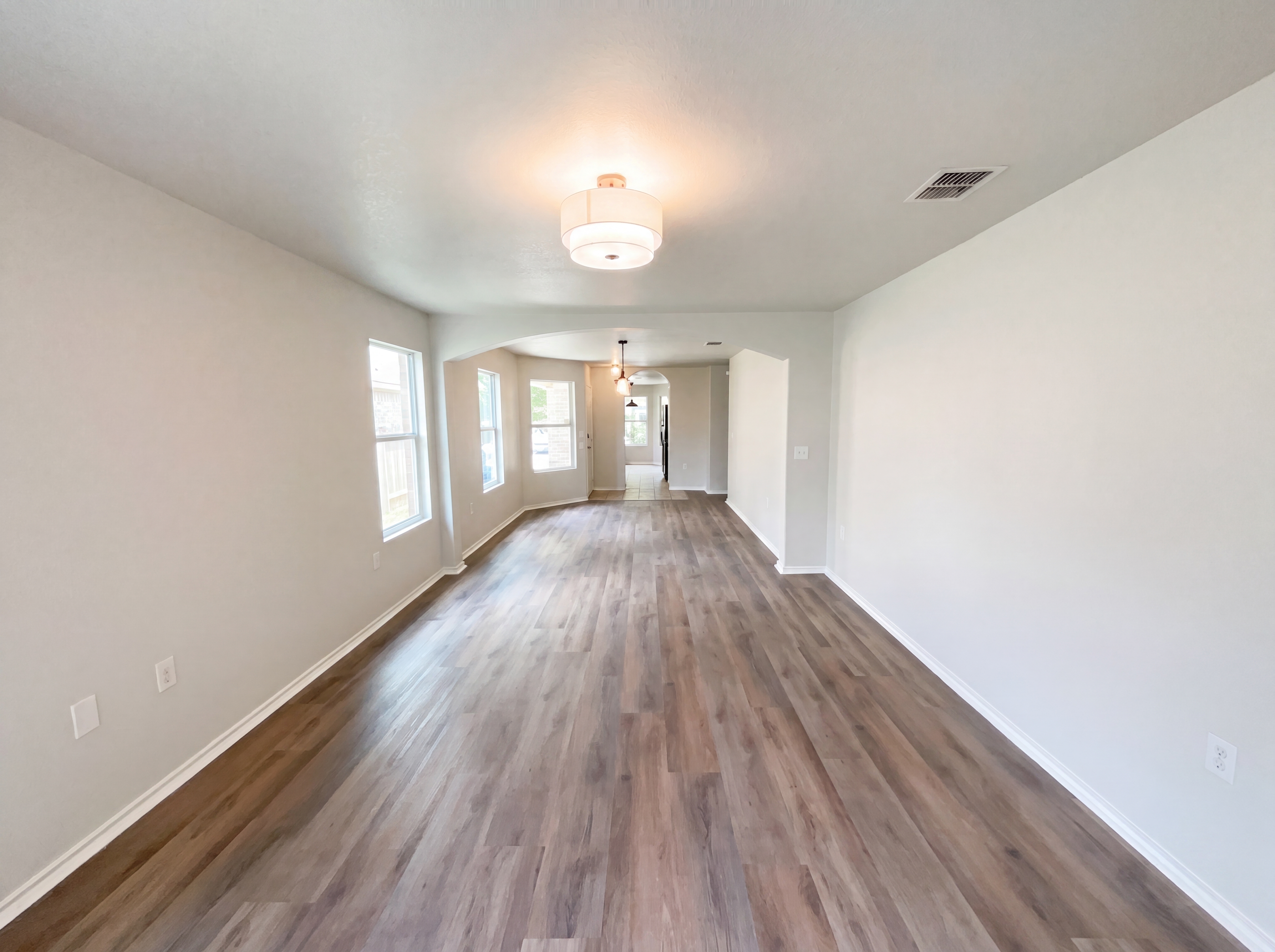 Photo 7 of 20 of 8906 Mission Brook, San Antonio, TX