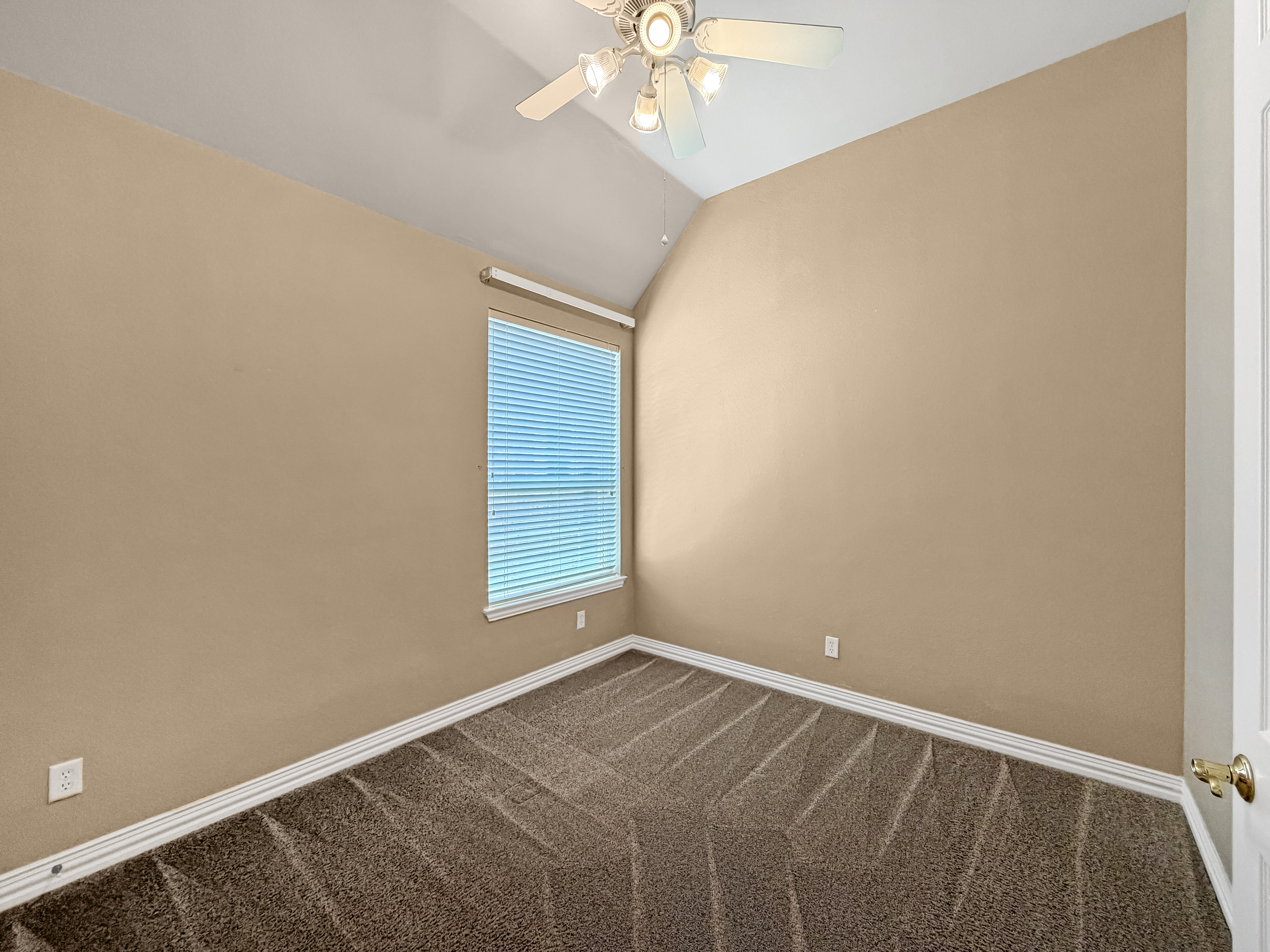 Photo 26 of 36 of 2316 Watercrest Dr, Keller, TX