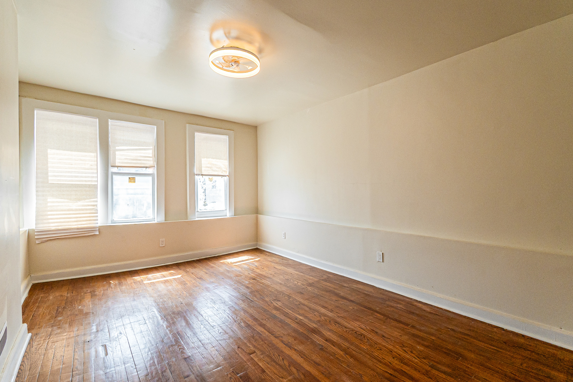Photo 10 of 22 of 1135 Myrtle Ave, Baltimore, MD