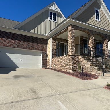 Property photo 1 of 254 Thacher Loop