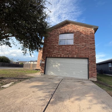Property photo 1 of 230 Phillips St
