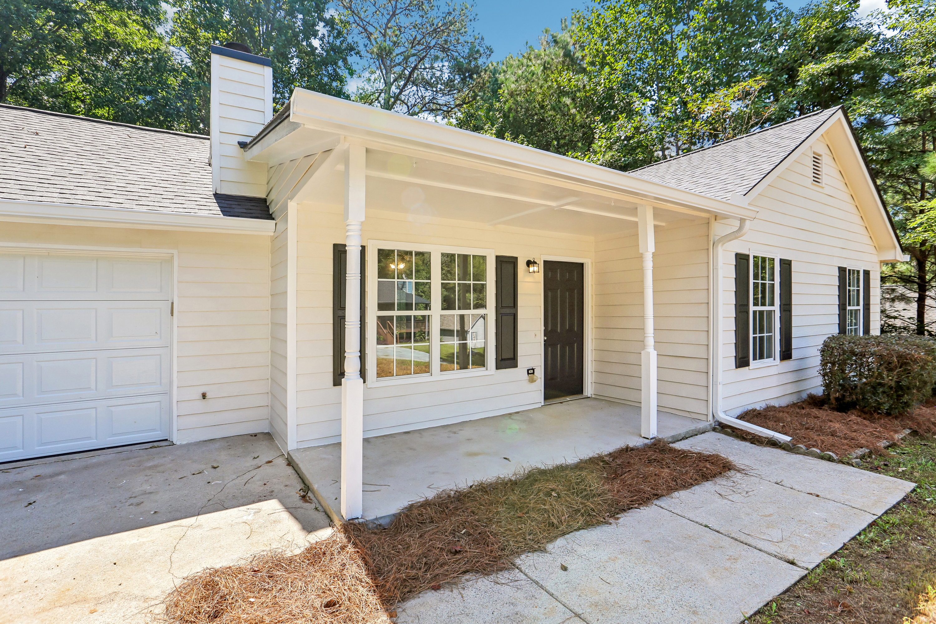 Photo 43 of 47 of 5511 Pond Mill Ct, Flowery Branch, GA