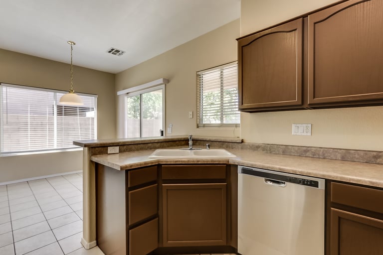 Photo 8 of 35 - 3710 E Longhorn Dr, Gilbert, AZ 85297