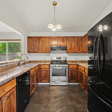 Property photo 2 of 3512 Portsmouth Dr