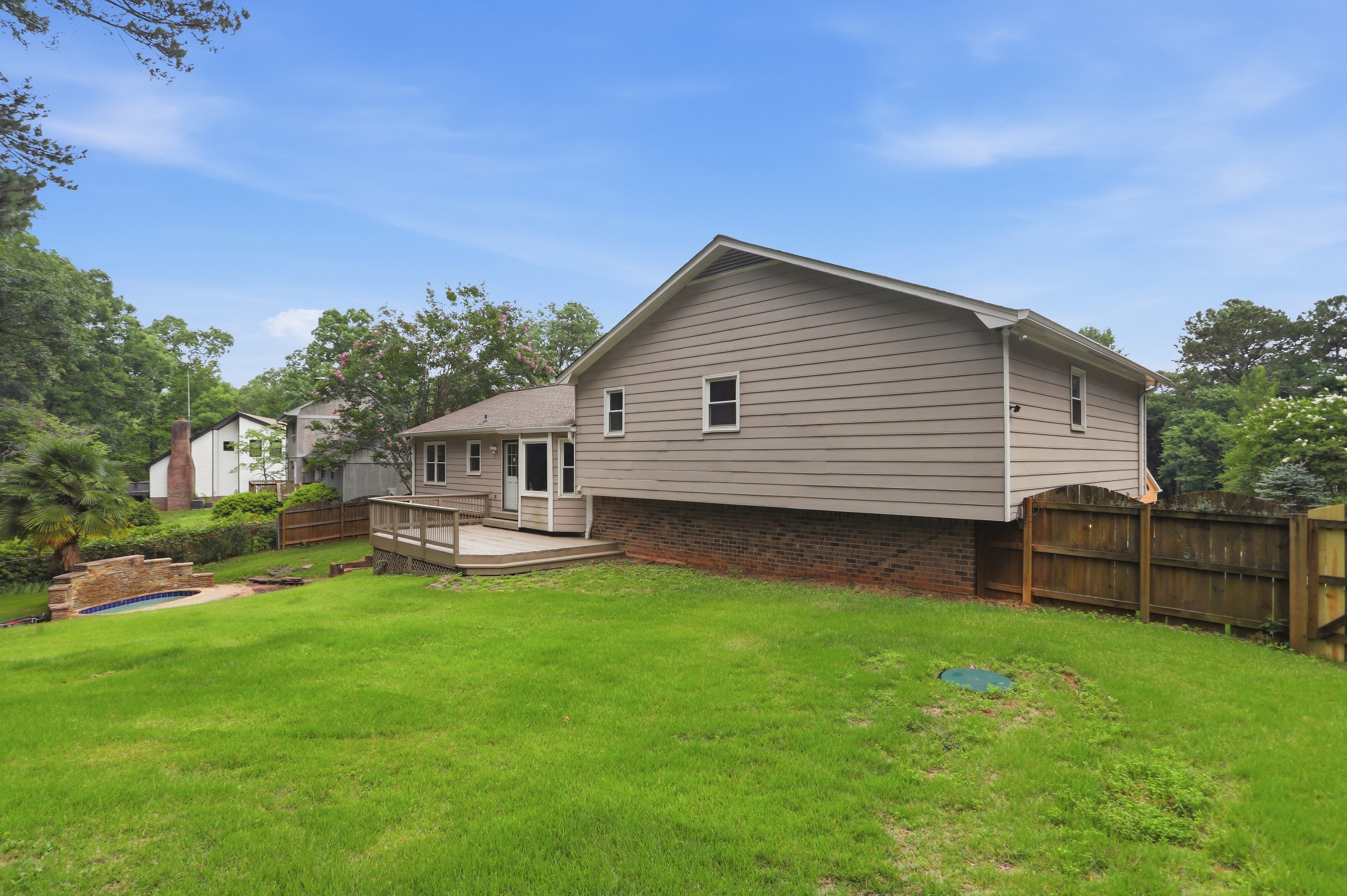 Photo 53 of 58 of 3839 Cotswold Dr , Lilburn, GA