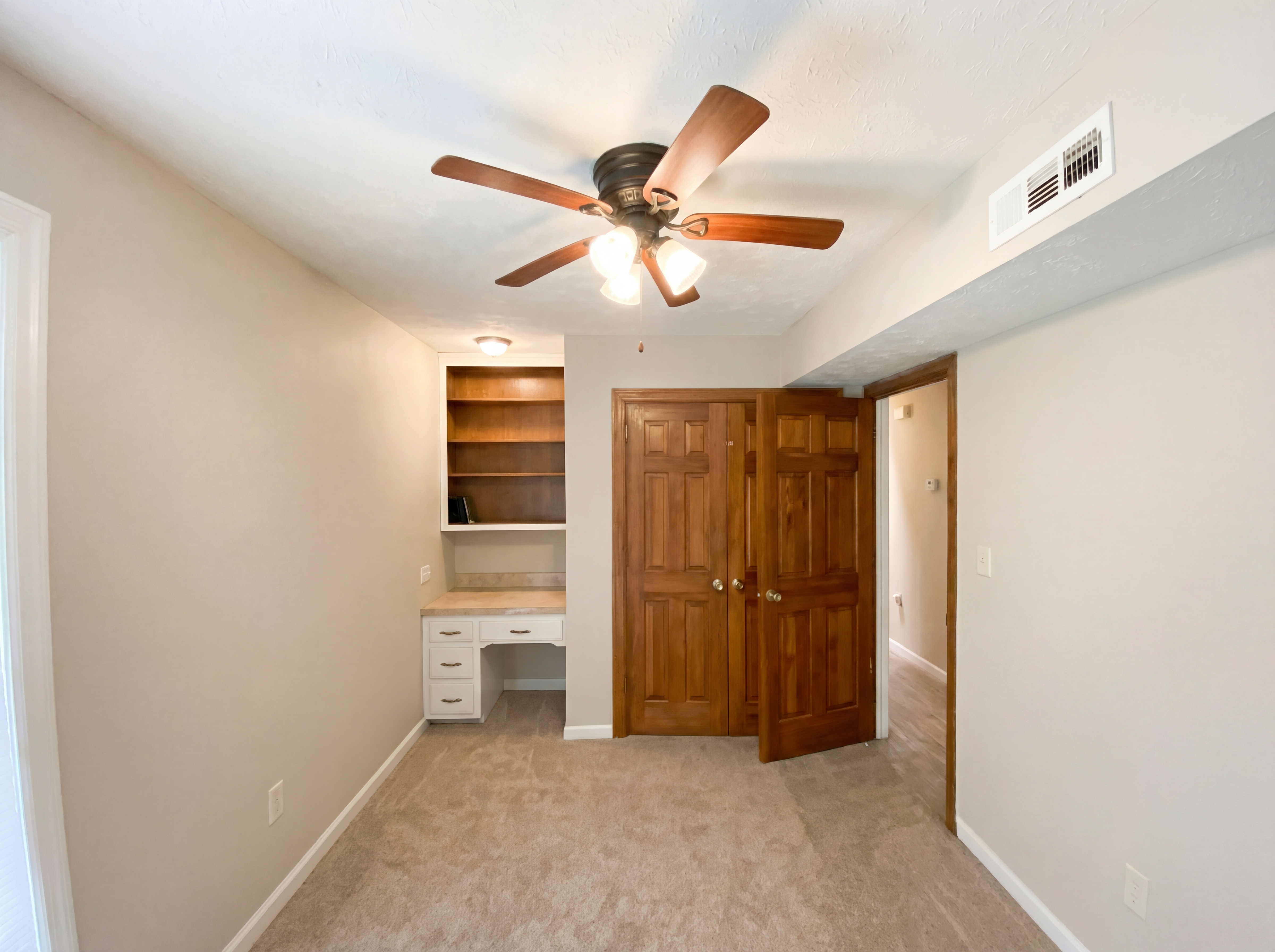 Photo 19 of 27 of 1221 Dalraida Rd, Montgomery, AL