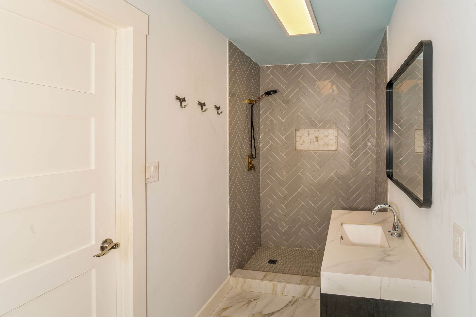Photo 13 of 22 of 5213 Dillon Ave, Savannah, GA