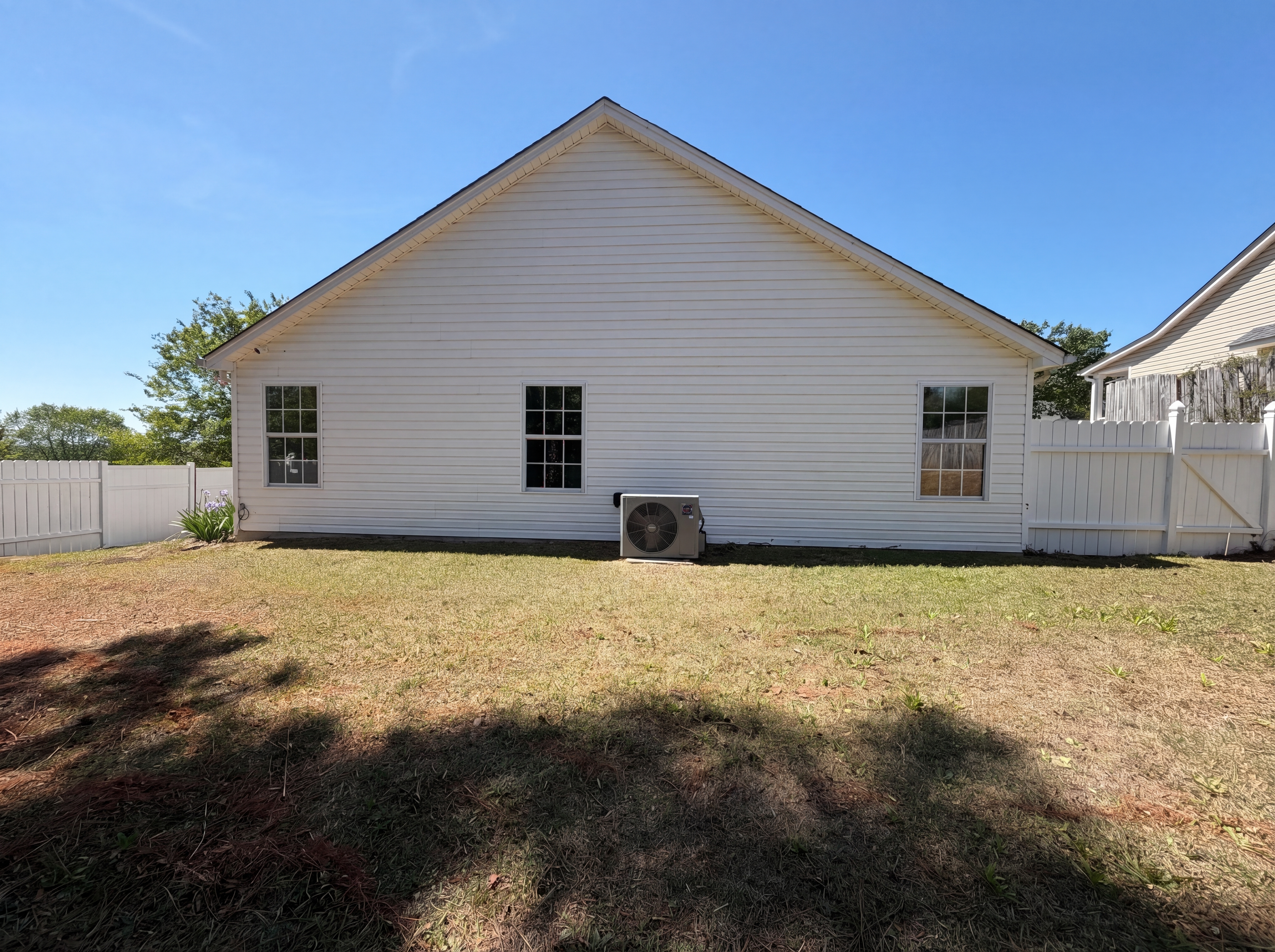 Photo 5 of 18 of 109 Crown Colony Ct, Lexington, SC